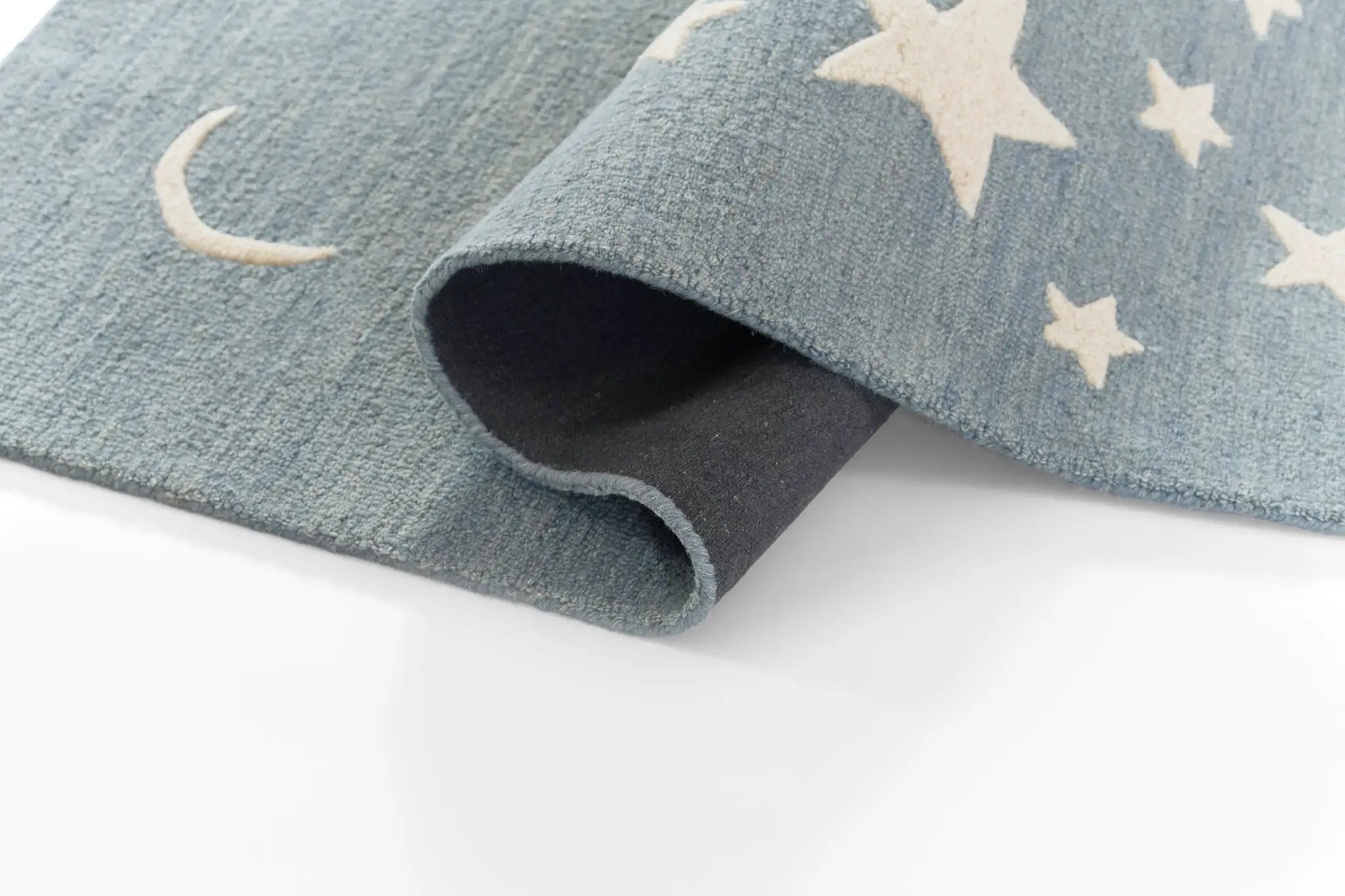 Lily LIY-4 Blue Area Rug, durable hand-tufted wool with charming style