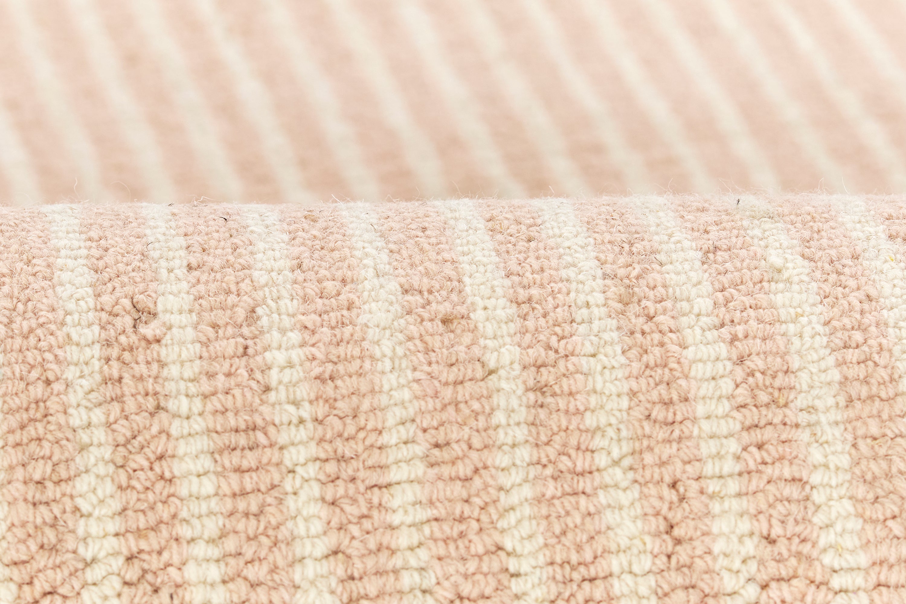 Lily LIY-5 Pink Area Rug, soft pink hand-tufted wool with visual sweetness