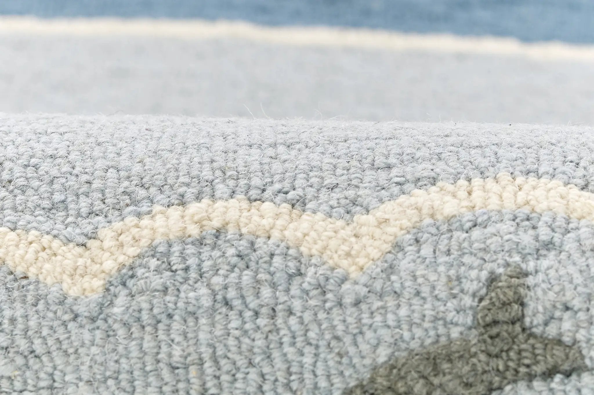 Lily LIY-7 Blue Area Rug by Momeni