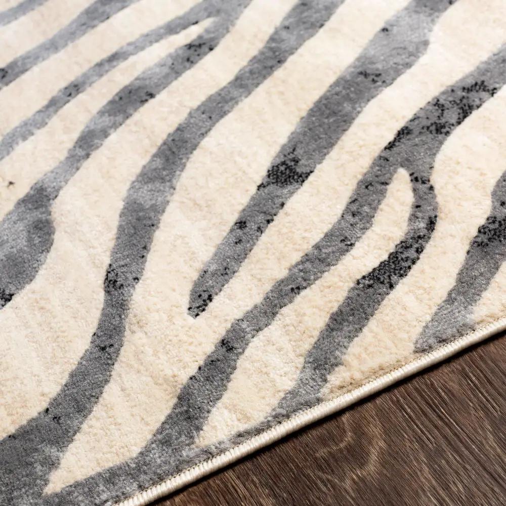 LIVABLISS City CIT-2300 Black Area Rug