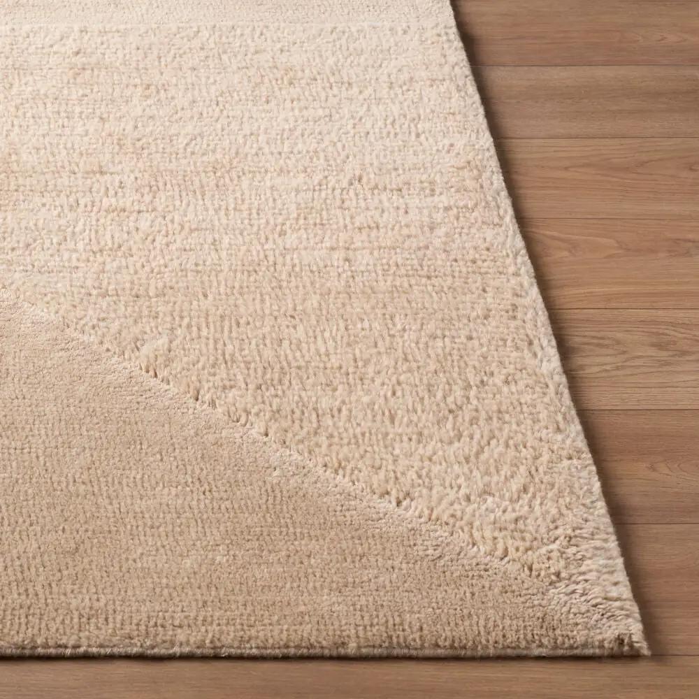 LIVABLISS Eleve EEV-2304 Taupe Area Rug