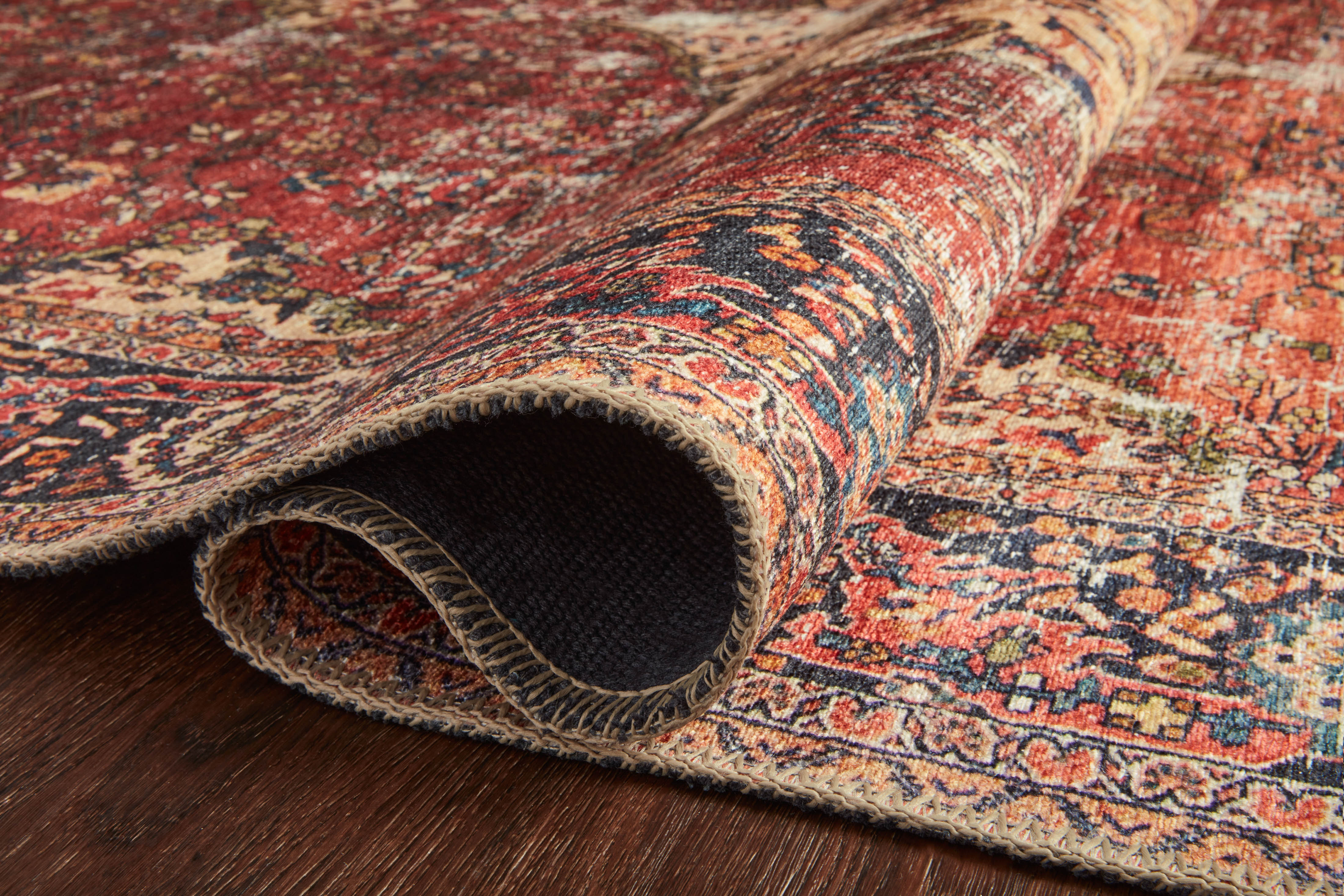 Loloi Loren LQ-07 Red / Navy Area Rug