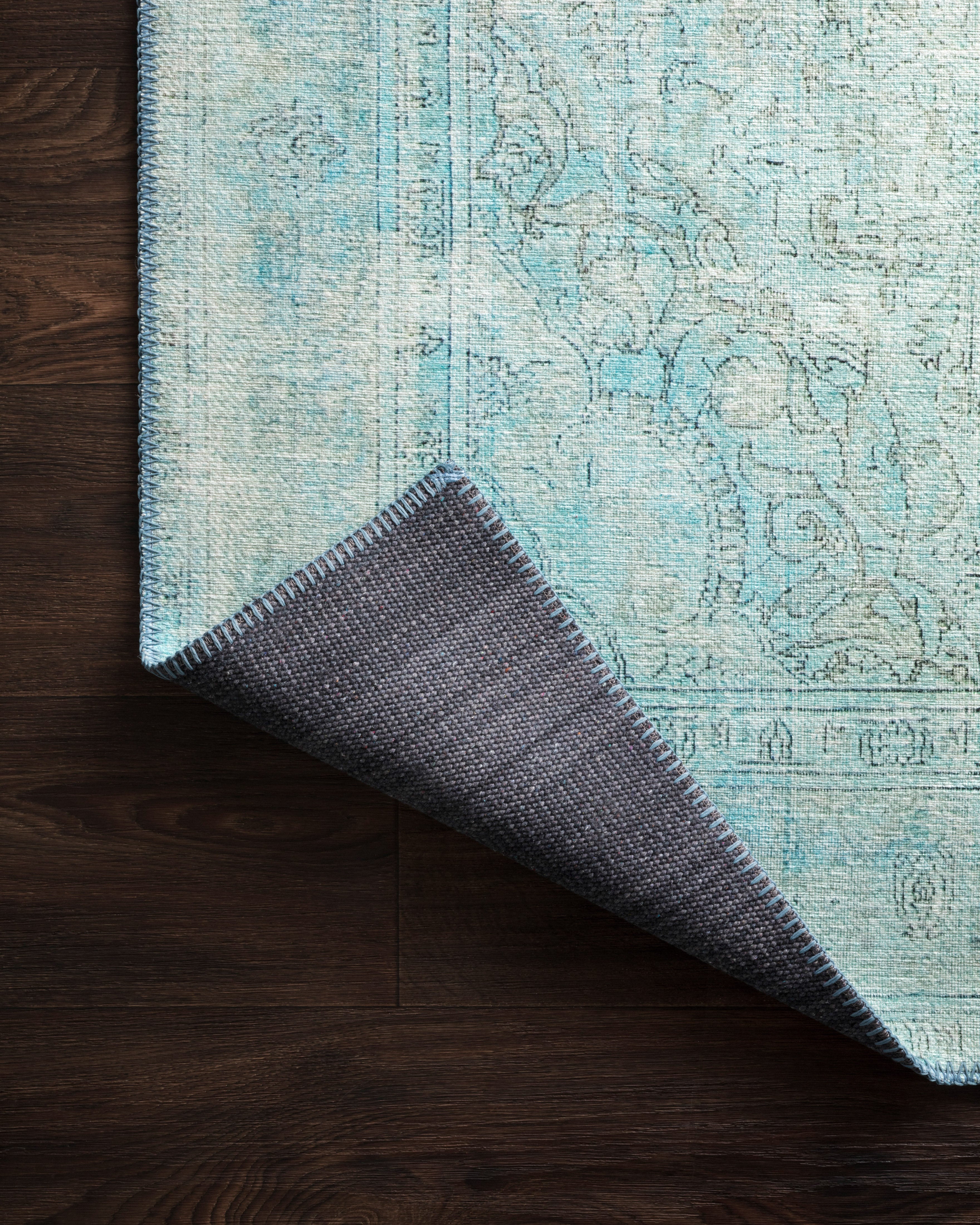 Loloi Loren LQ-08 Aqua Area Rug