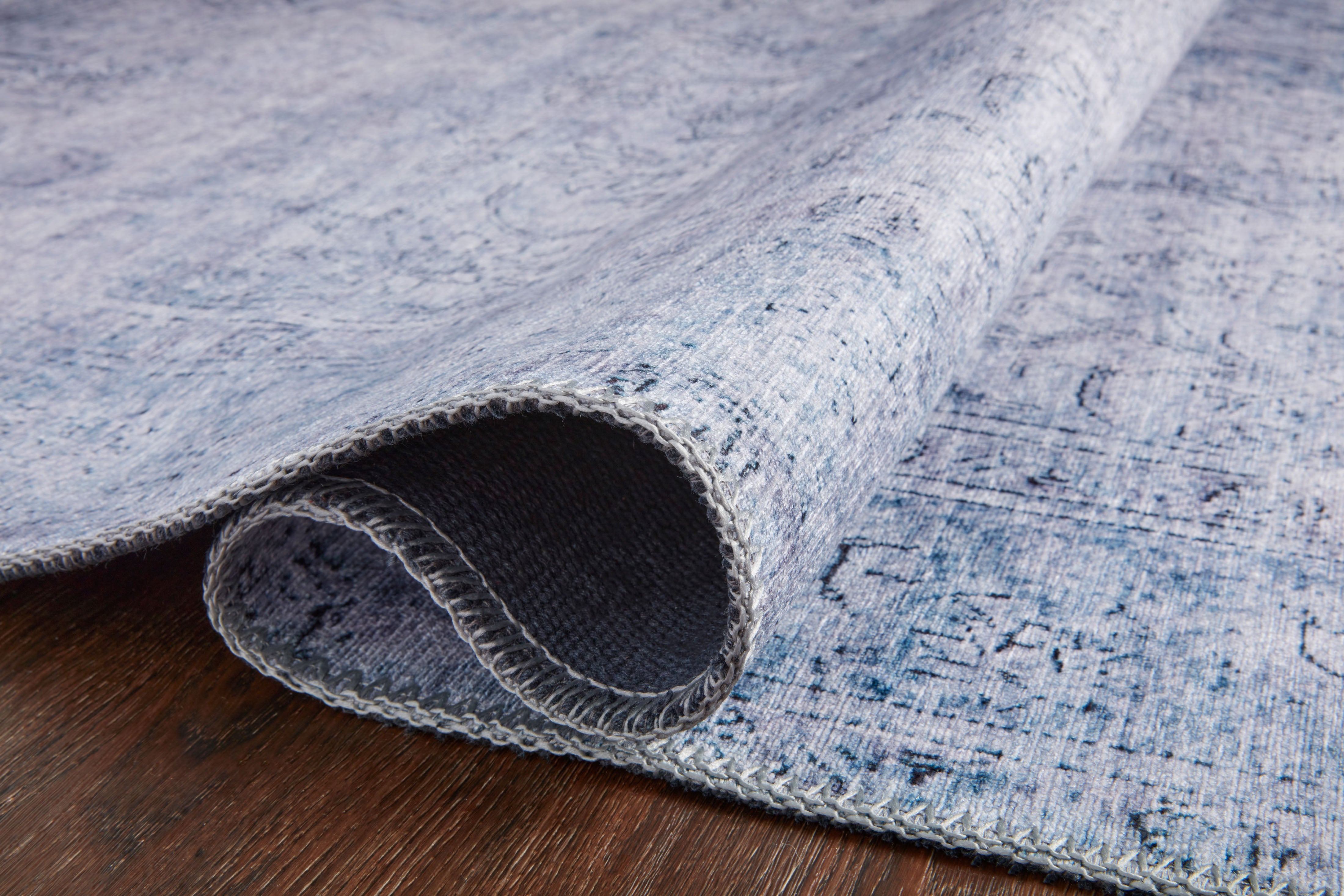 Loloi Loren LQ-09 Slate Area Rug