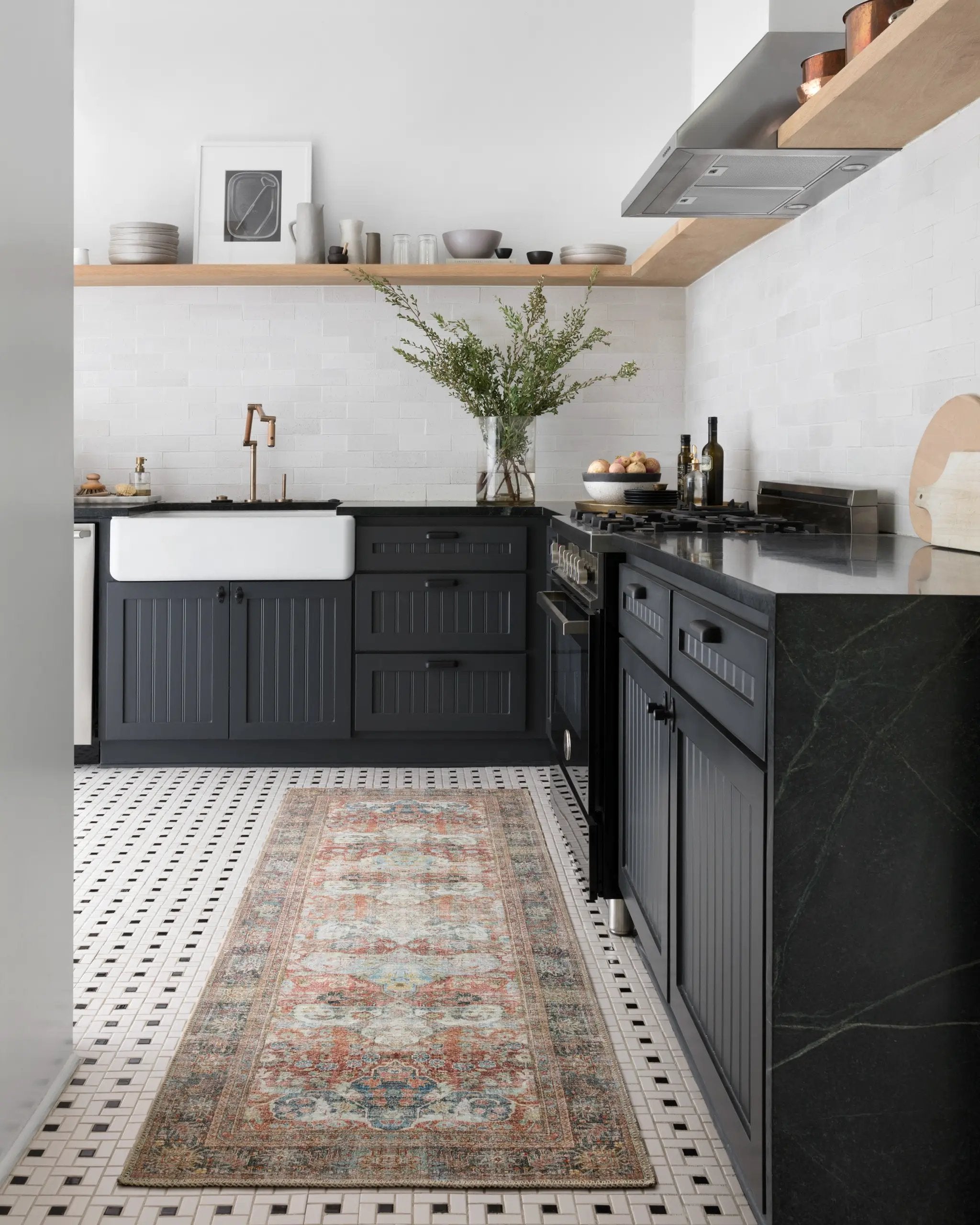 Loren LQ-14 Brick / Multi Area Rug by Loloi