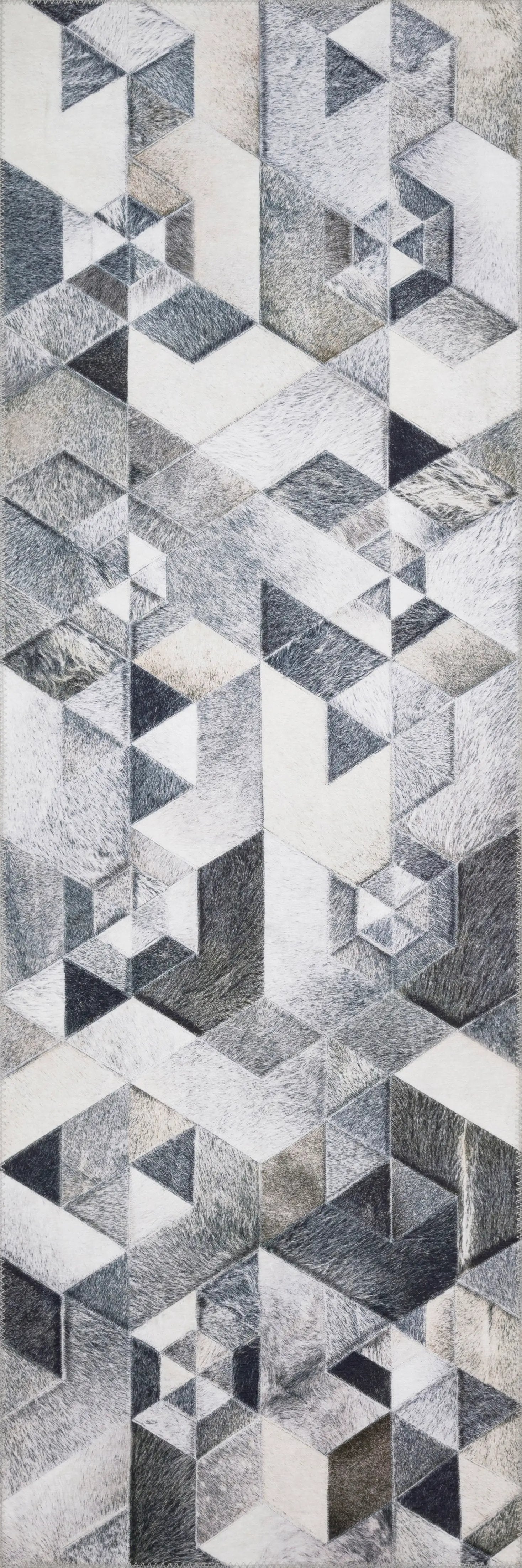 Maddox MAD-03 Grey / Ivory Area Rug by Loloi
