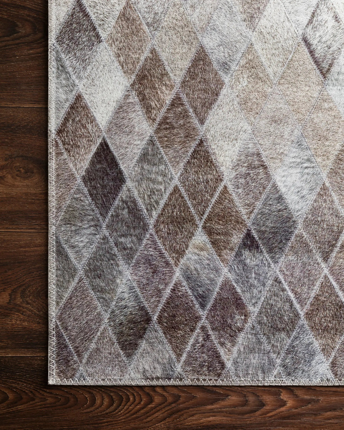 Maddox MAD-04 Sand / Taupe Area Rug by Loloi