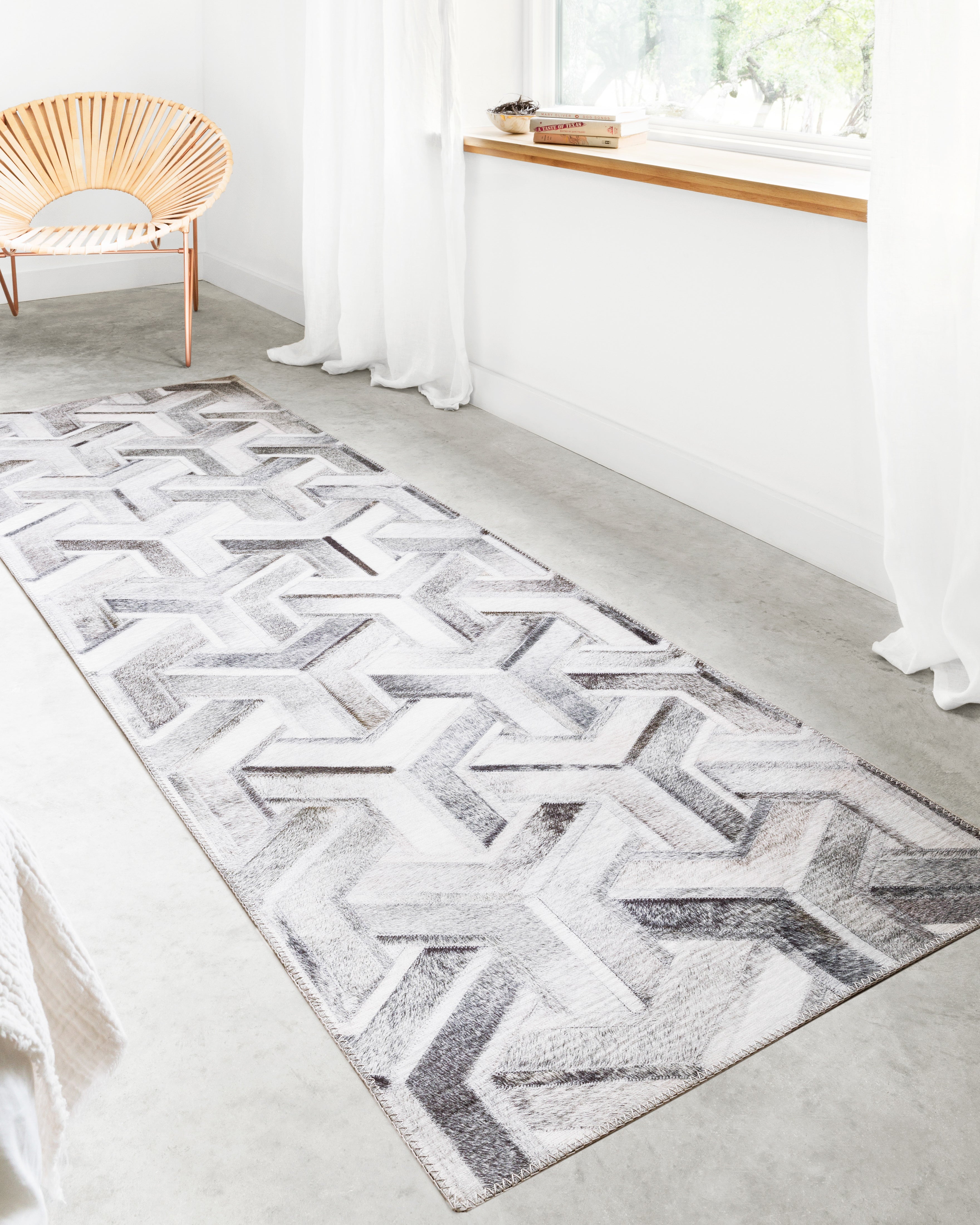 Loloi Maddox MAD-05 Silver / Ivory Area Rug