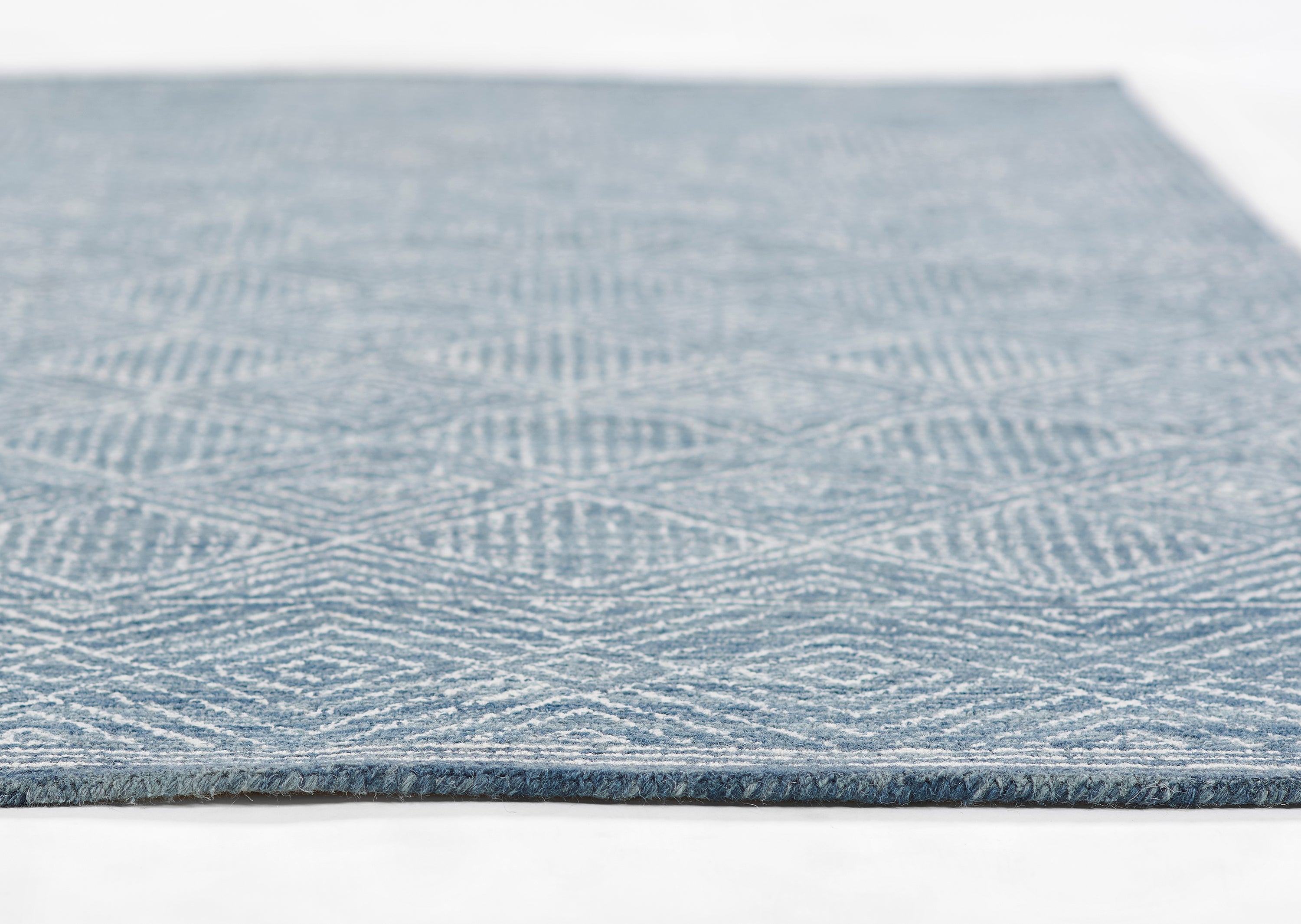 Momeni Mallorca MRC-7 Denim Area Rug