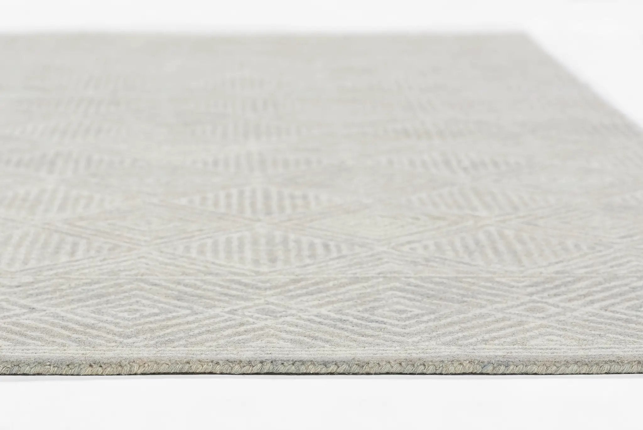 Mallorca MRC-7 Gray Area Rug by Momeni