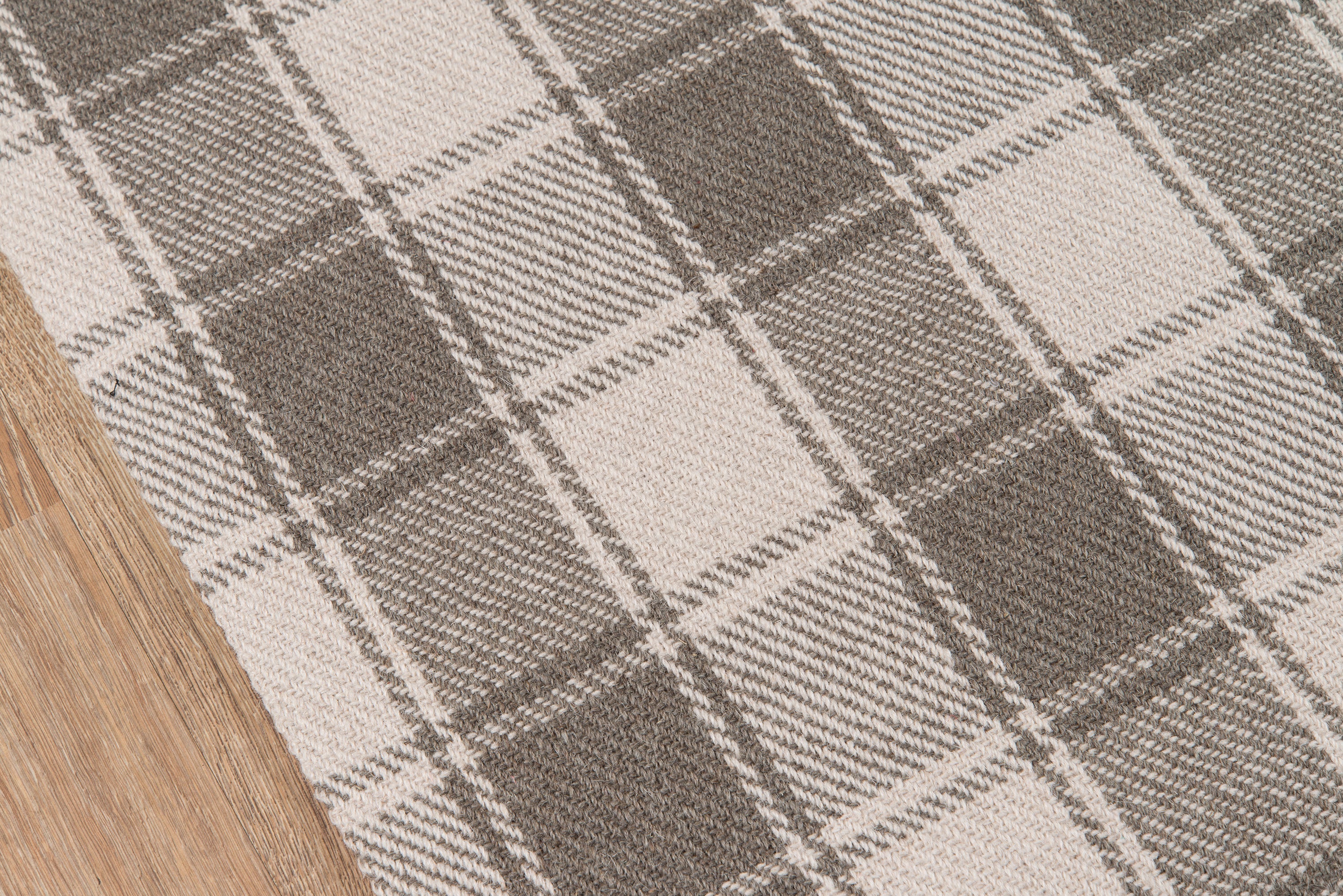 Erin Gates Marlborough MLB-1 Grey Area Rug by Momeni