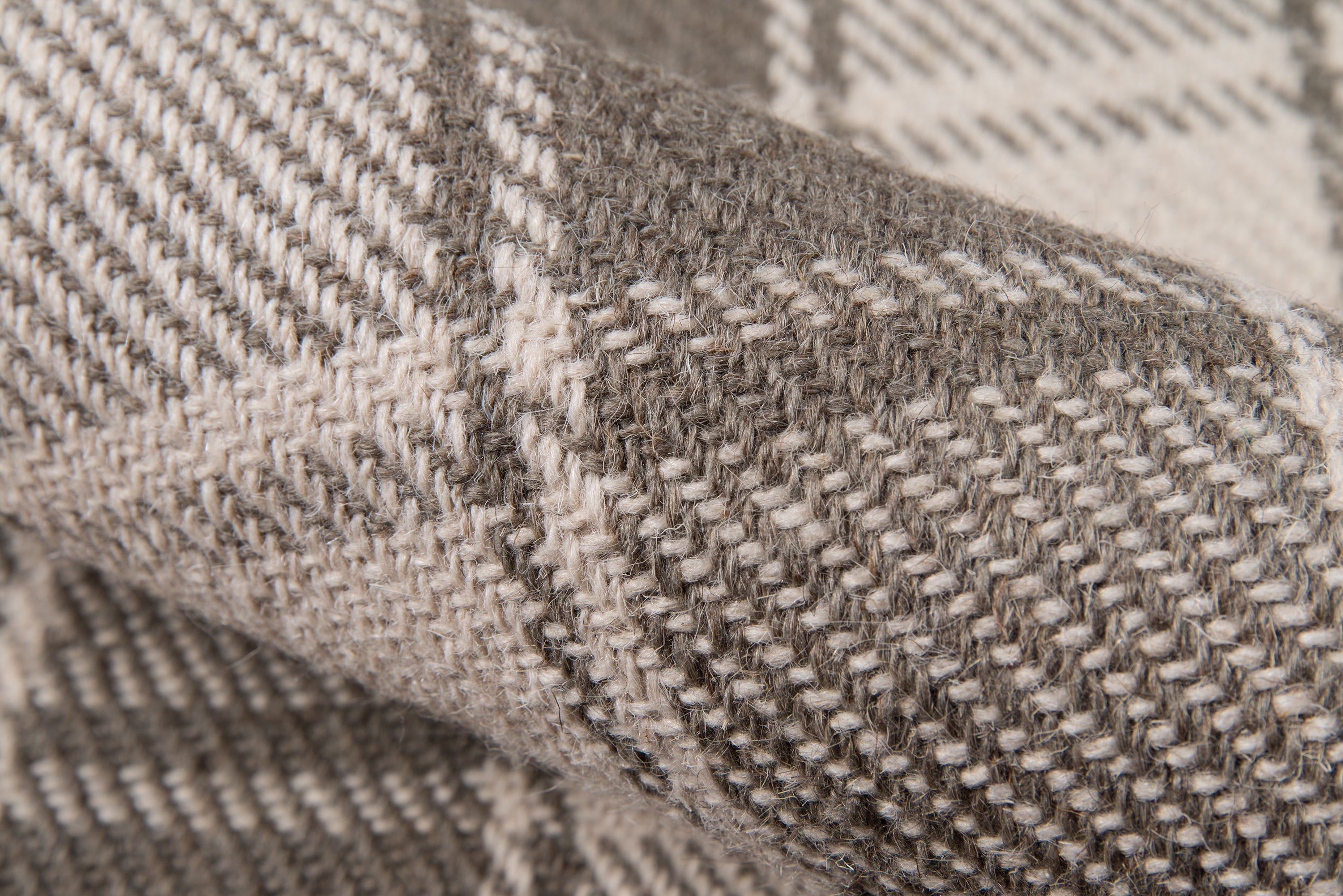 Erin Gates Marlborough MLB-1 Grey Area Rug by Momeni