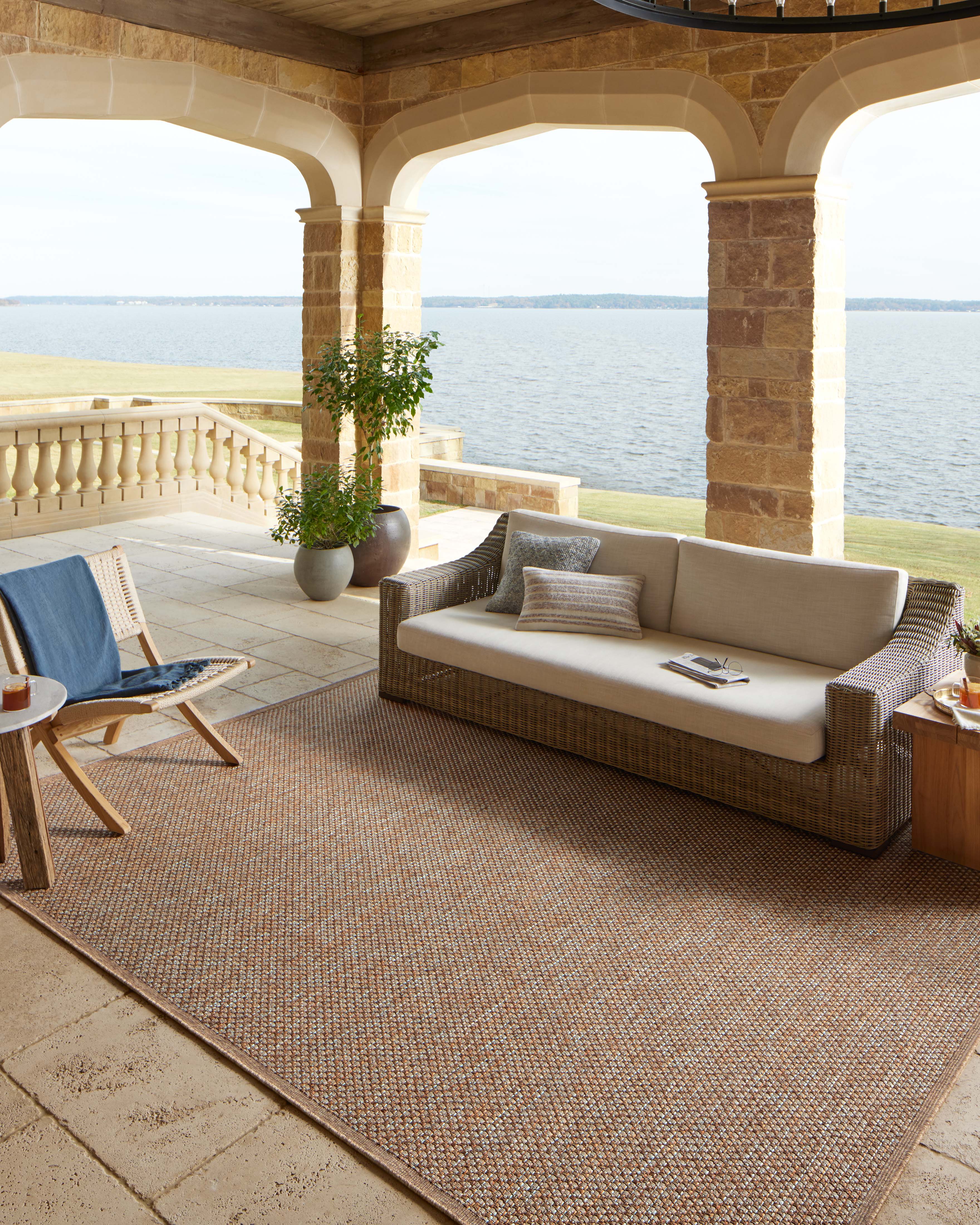 Loloi Merrick MER-01 Oatmeal / Sunrise Area Rug