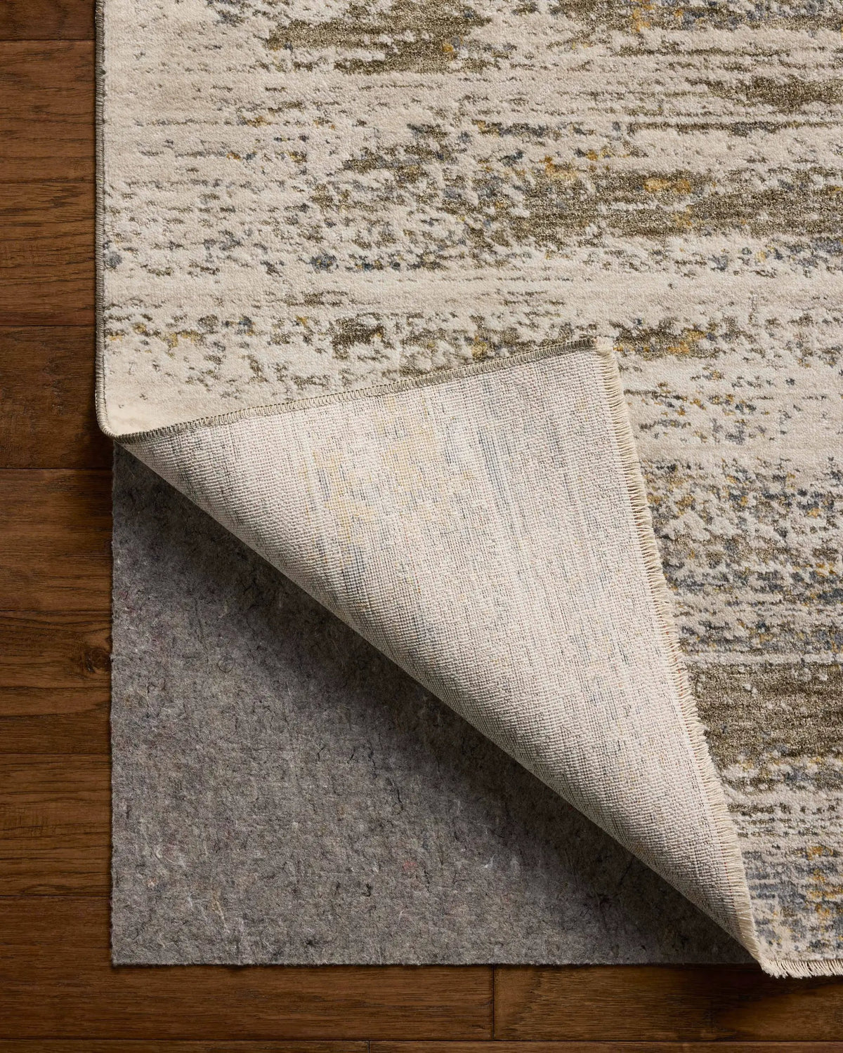 Nellie NEL-04 Lagoon / Dove Area Rug by Loloi