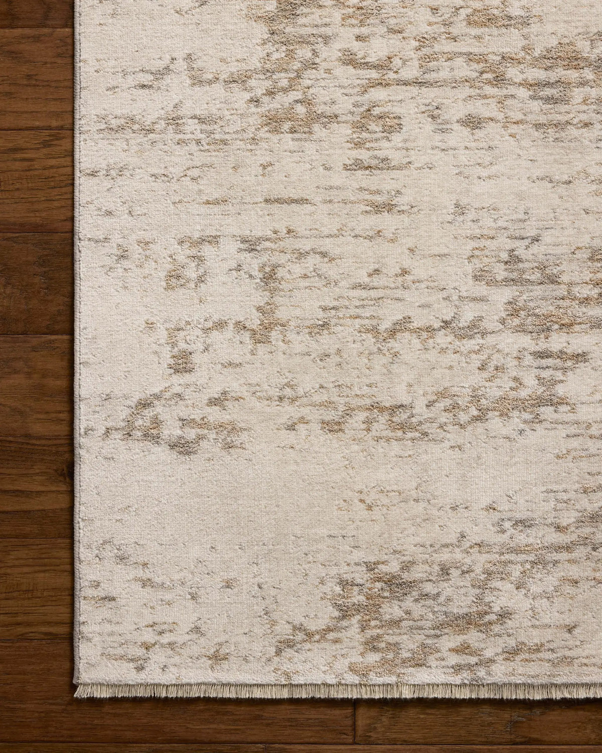 Nellie NEL-05 Dove / Natural Area Rug by Loloi