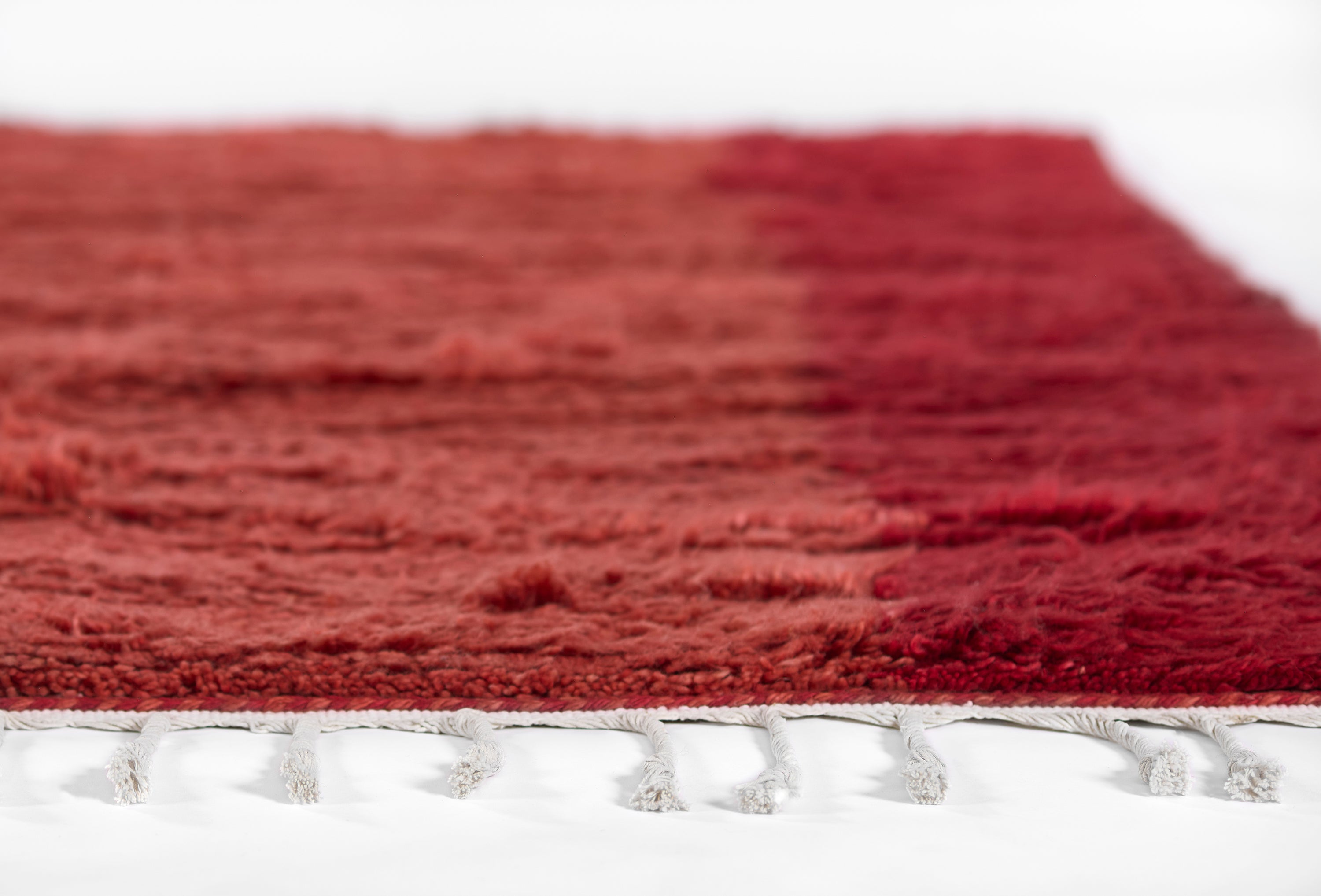 Momeni Neo Moroccan NEM-3 Red Hand Woven Area Rug