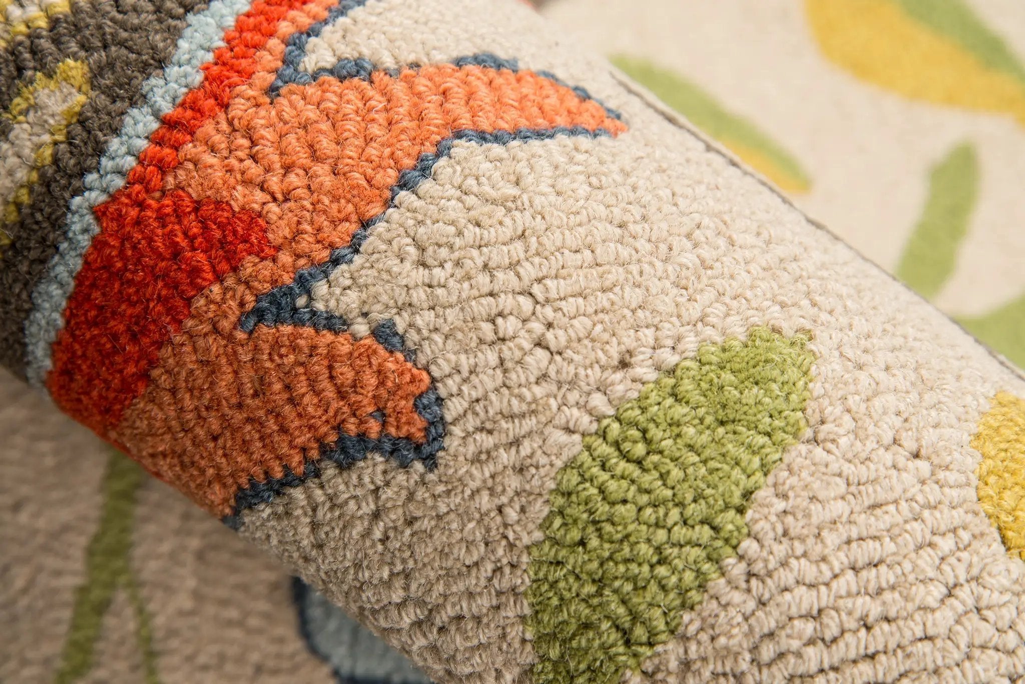 Newport NP-12 Multicolor Area Rug by Momeni