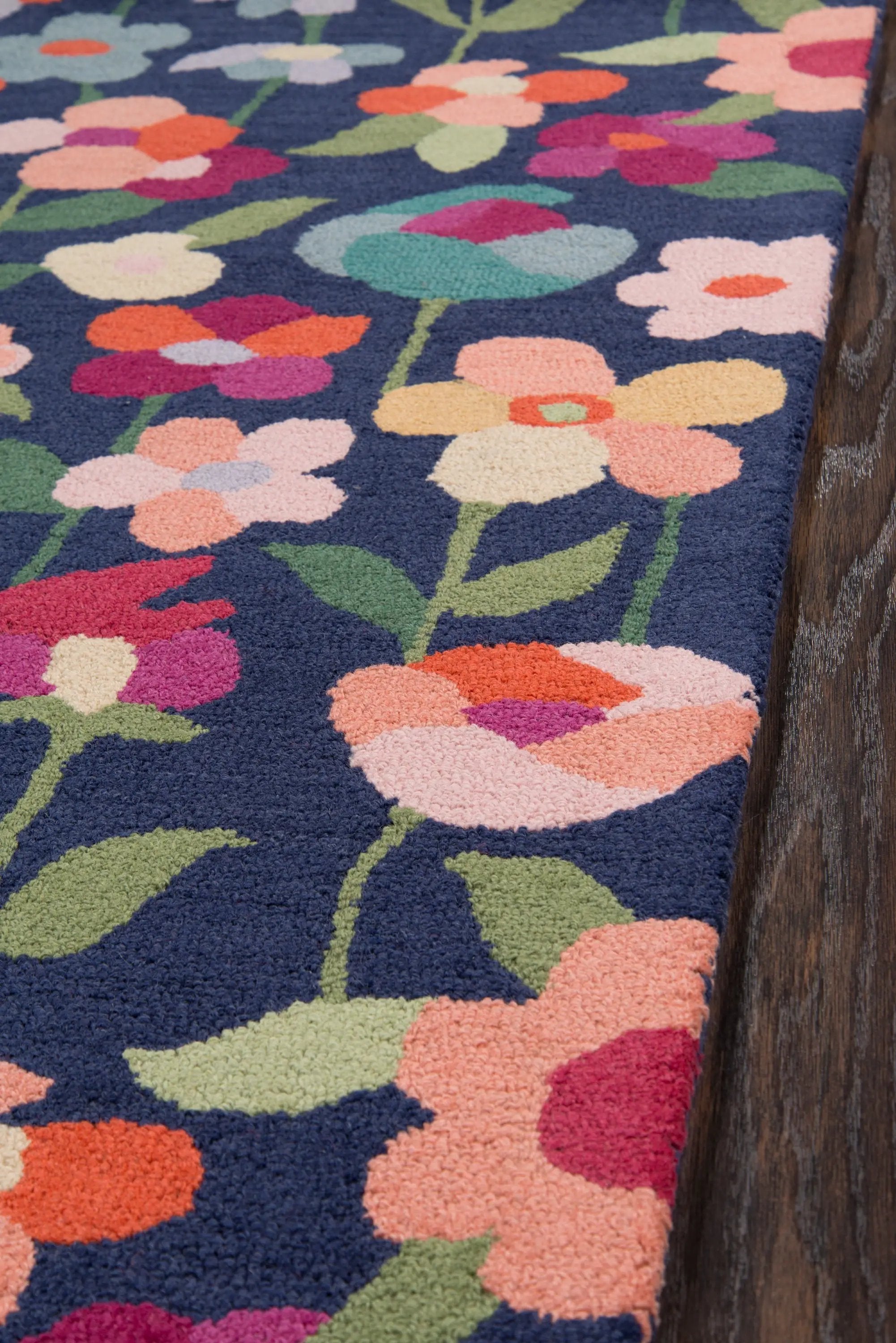 Newport NP-14 Navy Area Rug by Momeni