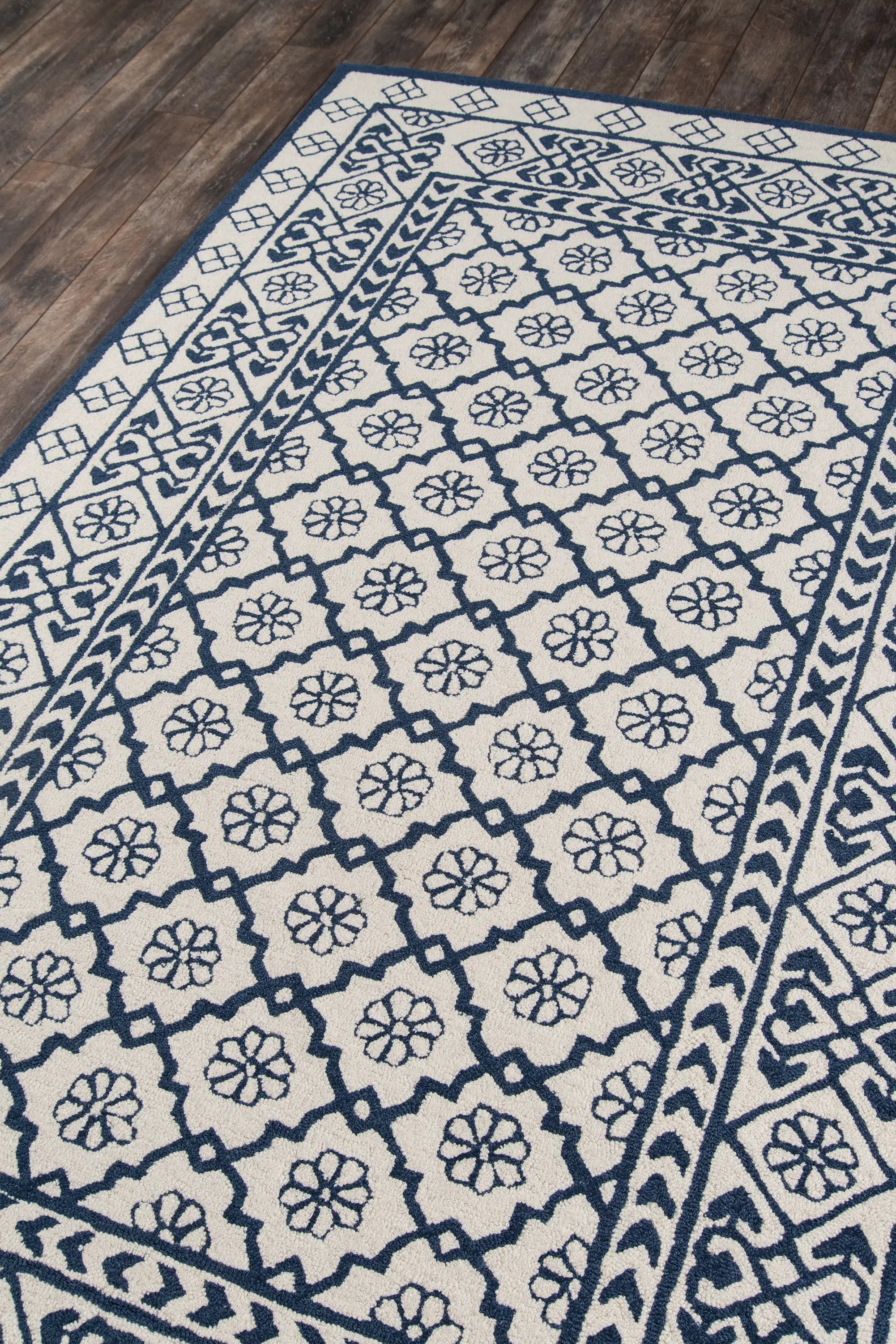 Newport NP-17 Blue Area Rug by Momeni