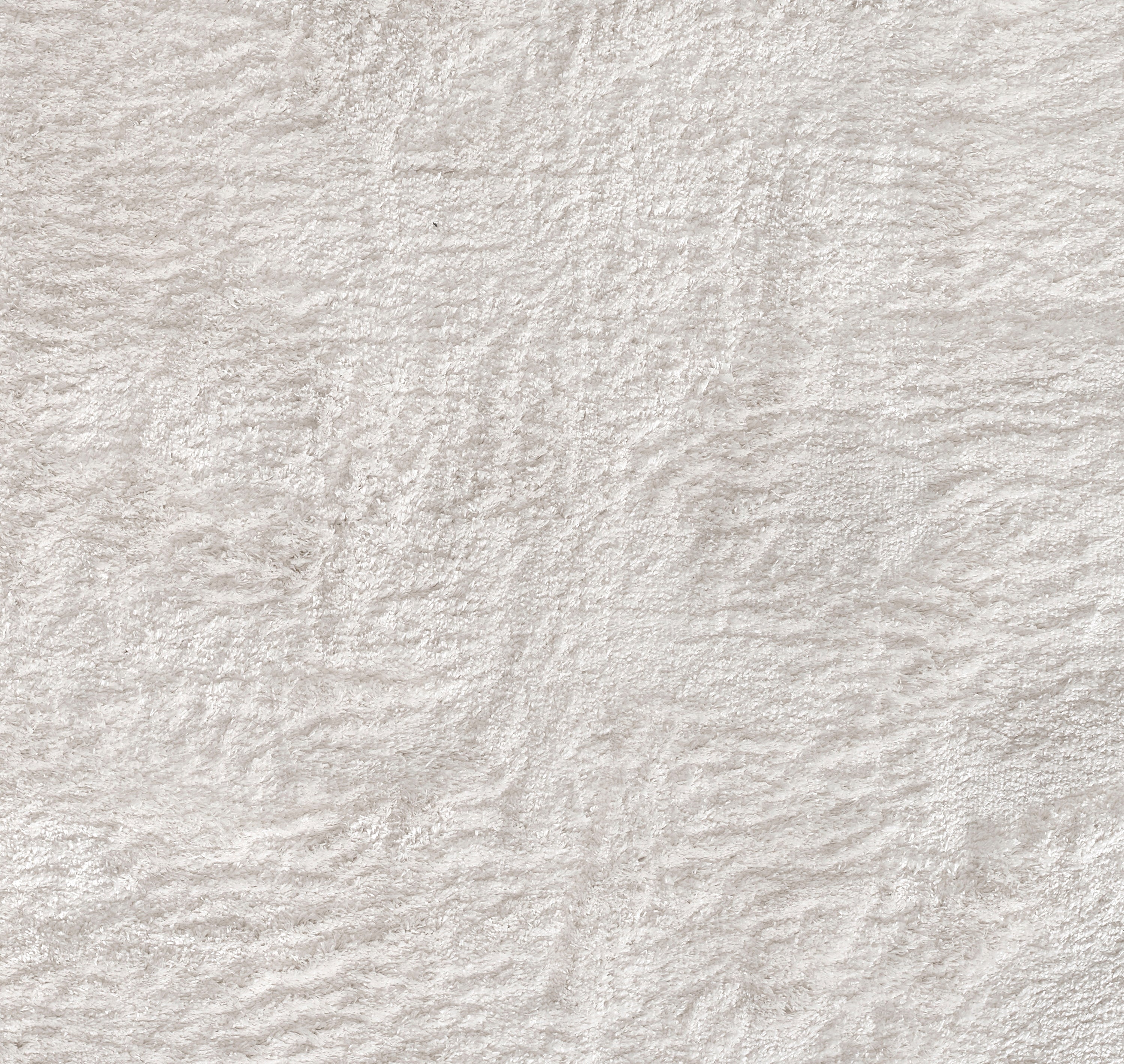 Novogratz Nola Shag NS-01 Snow Area Rug by Momeni