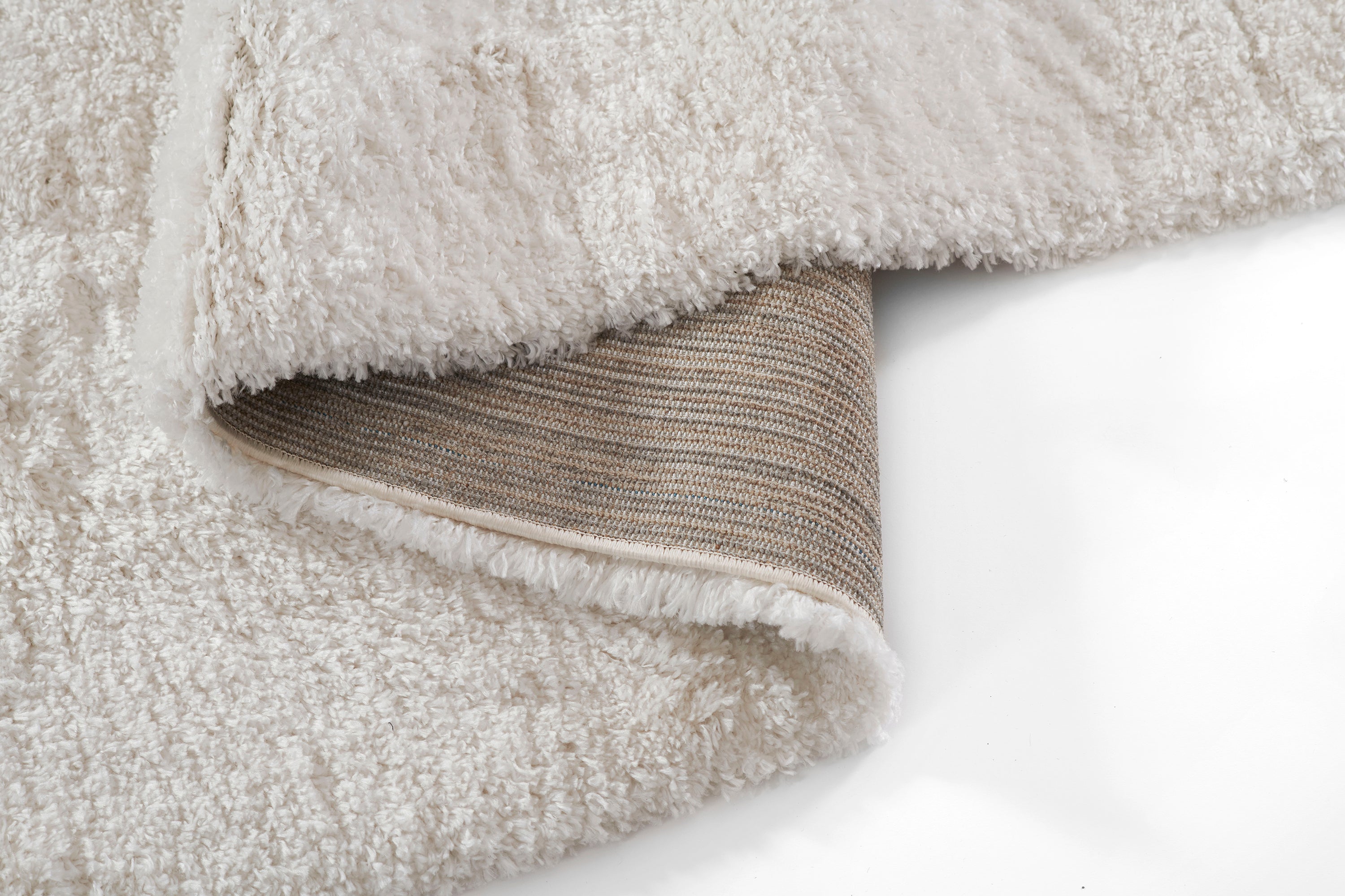 Novogratz Nola Shag NS-01 Snow Area Rug by Momeni