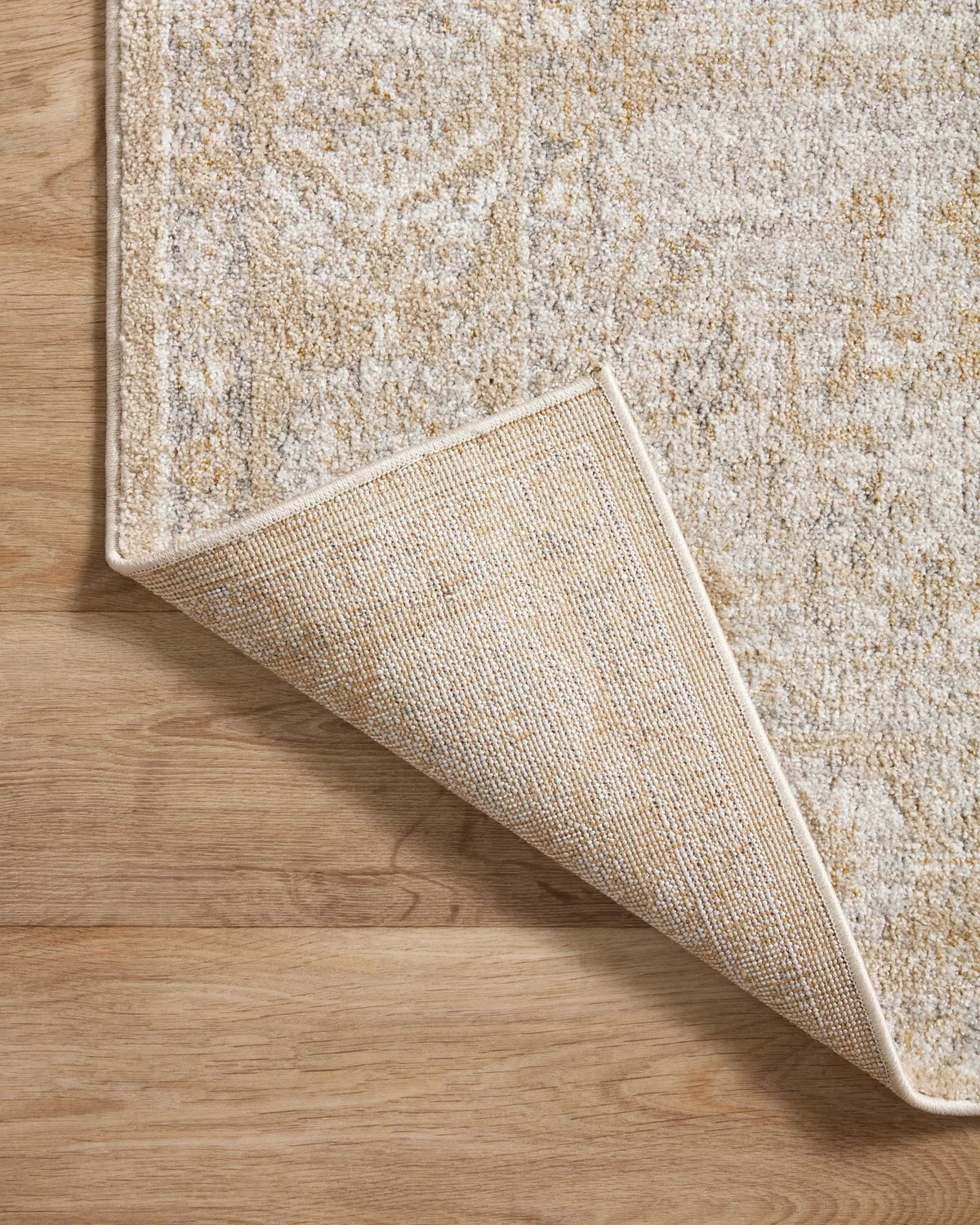 Odette ODT-05 Beige / Silver Area Rug by Loloi