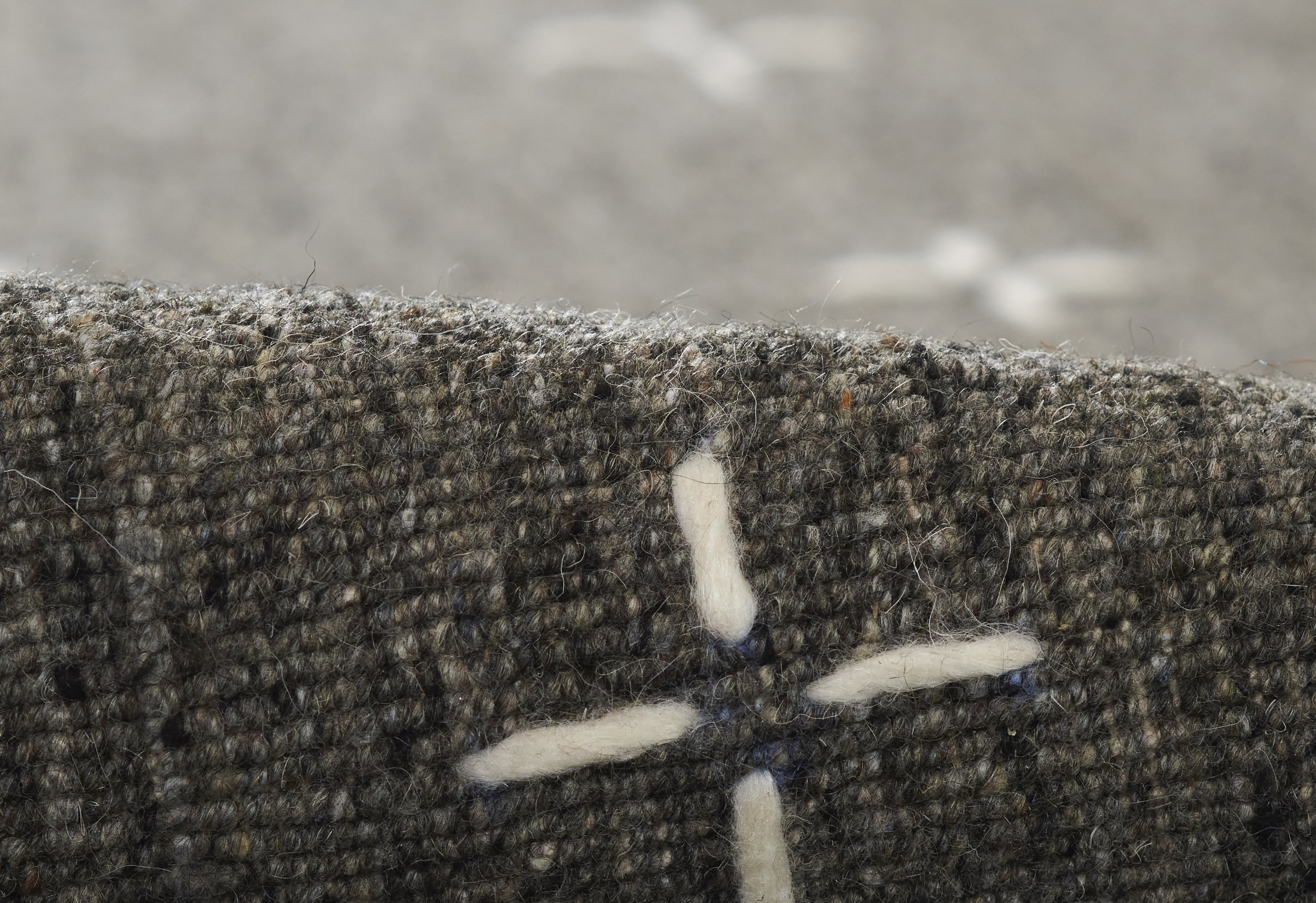 Momeni Oliver OLI-2 Charcoal Area Rug