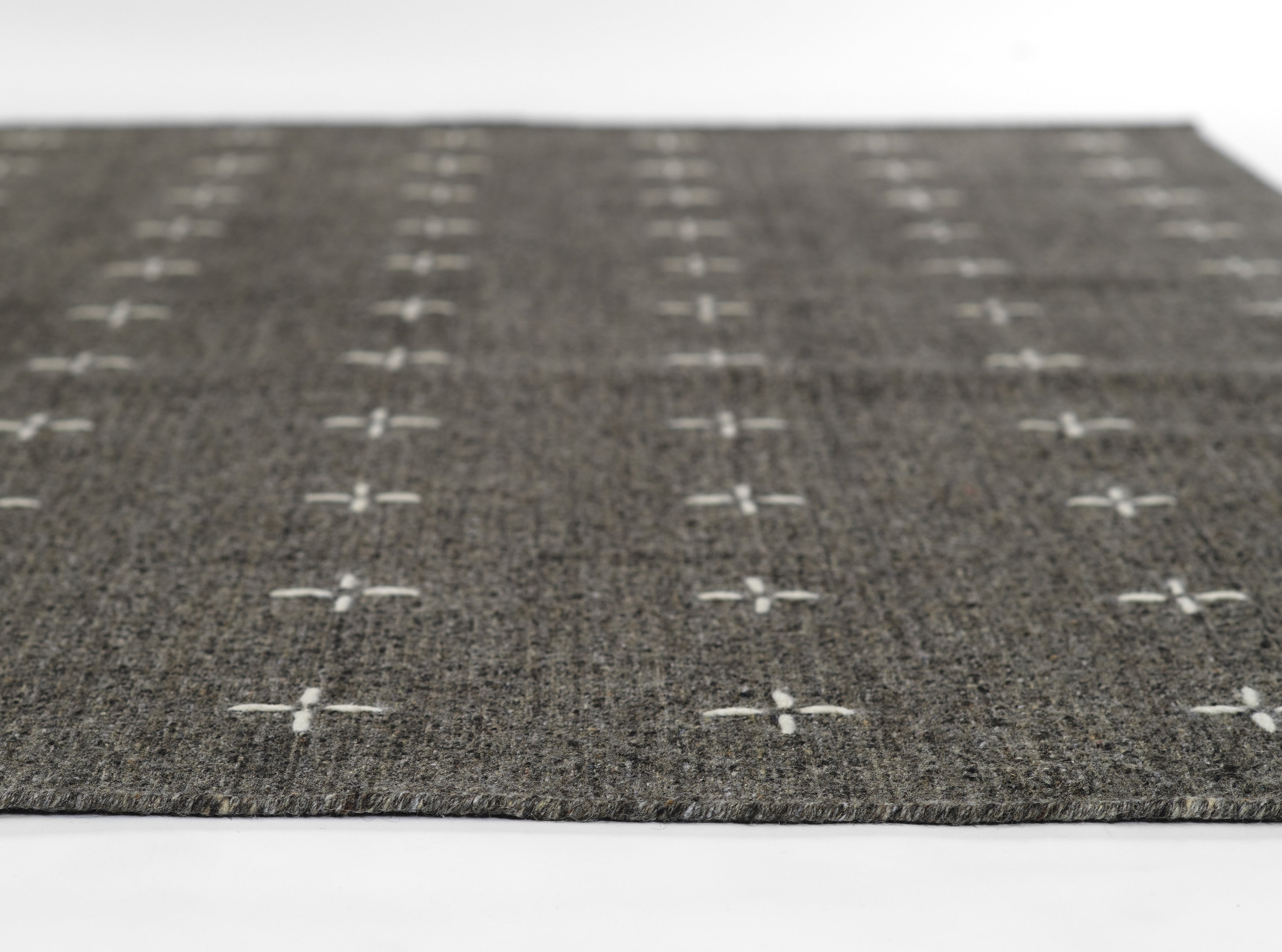 Momeni Oliver OLI-2 Charcoal Area Rug