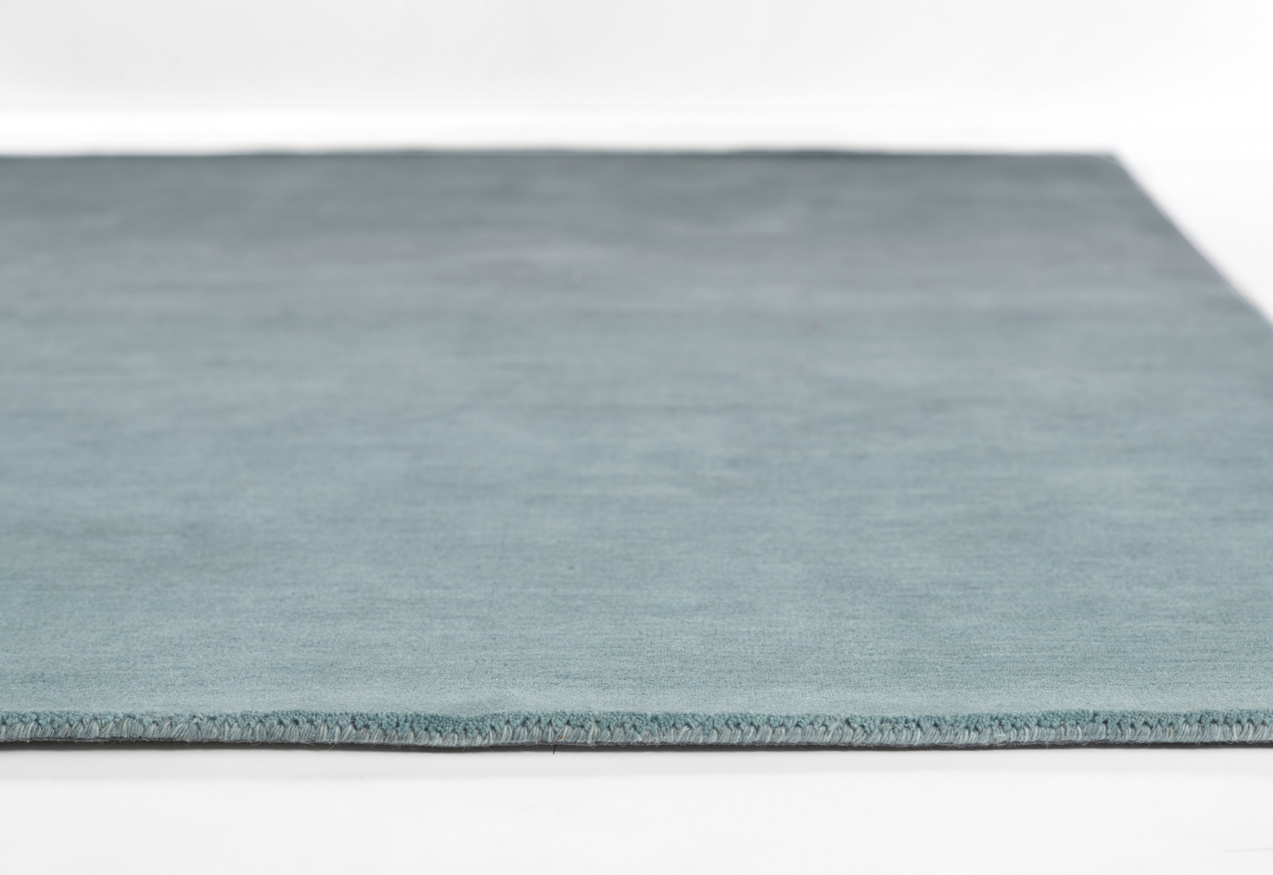 Momeni Ombre OMB-1 Blue Area Rug
