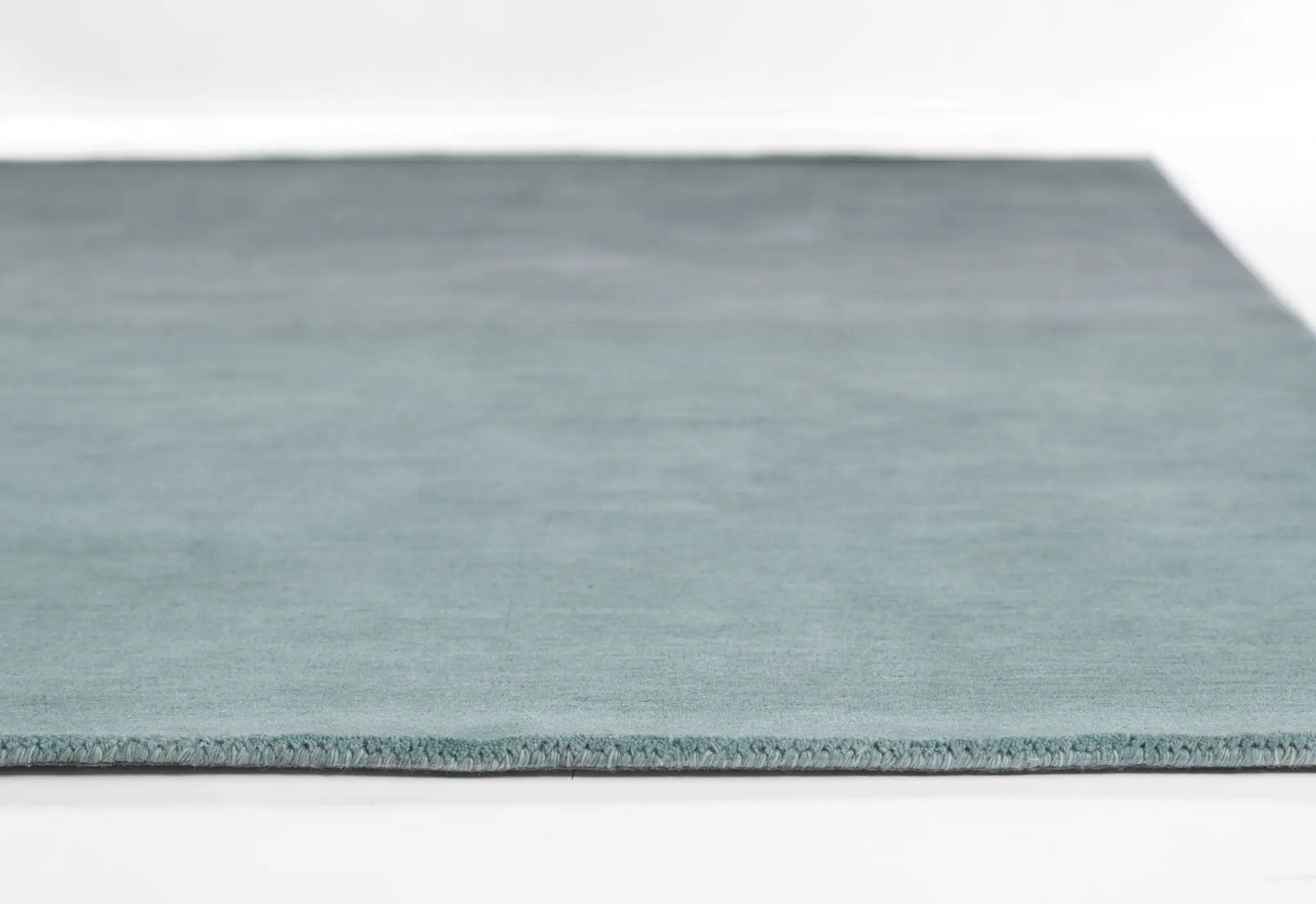 Ombre OMB-1 Blue Area Rug by Momeni
