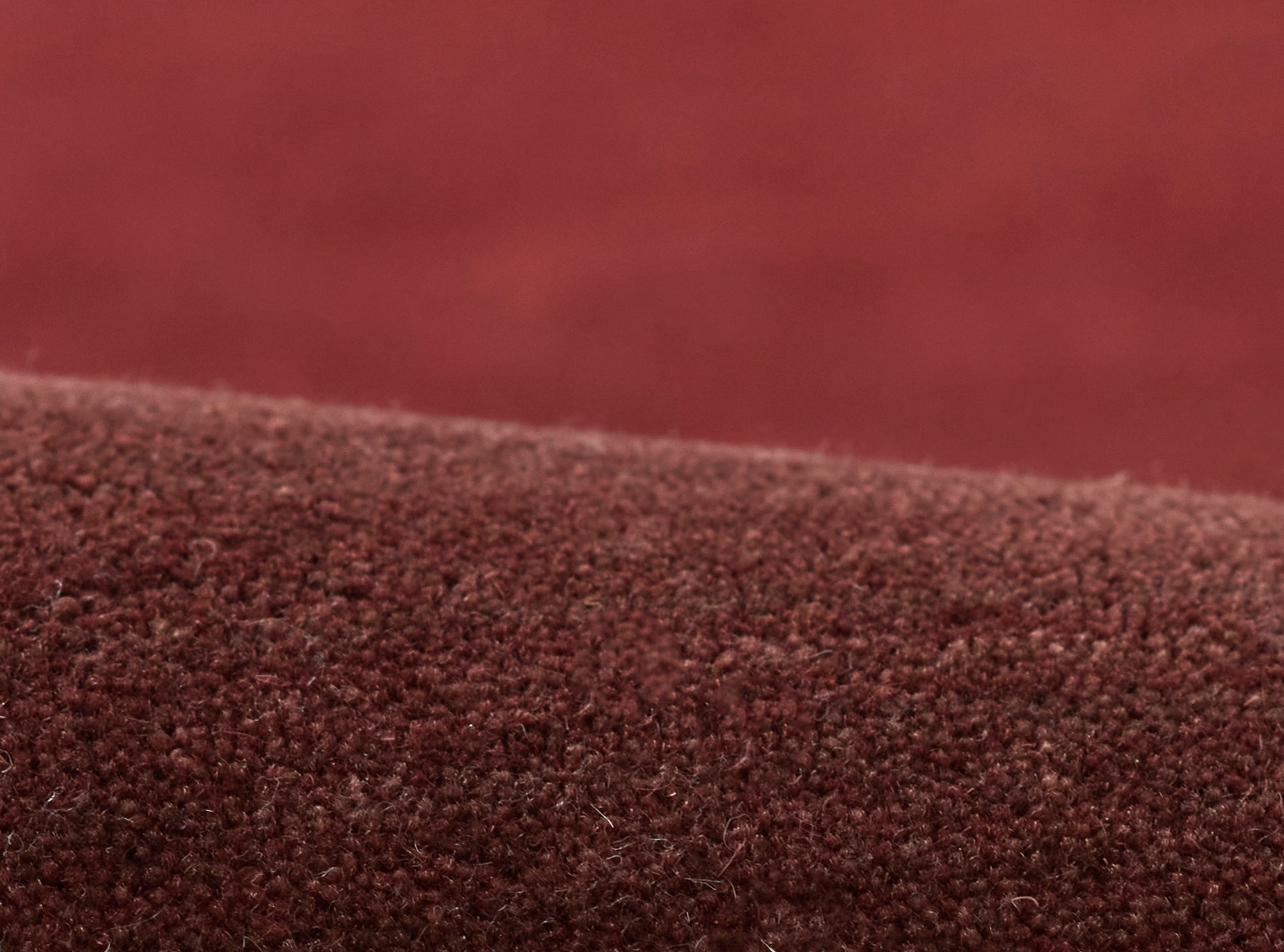 Momeni Ombre OMB-1 Wine Area Rug