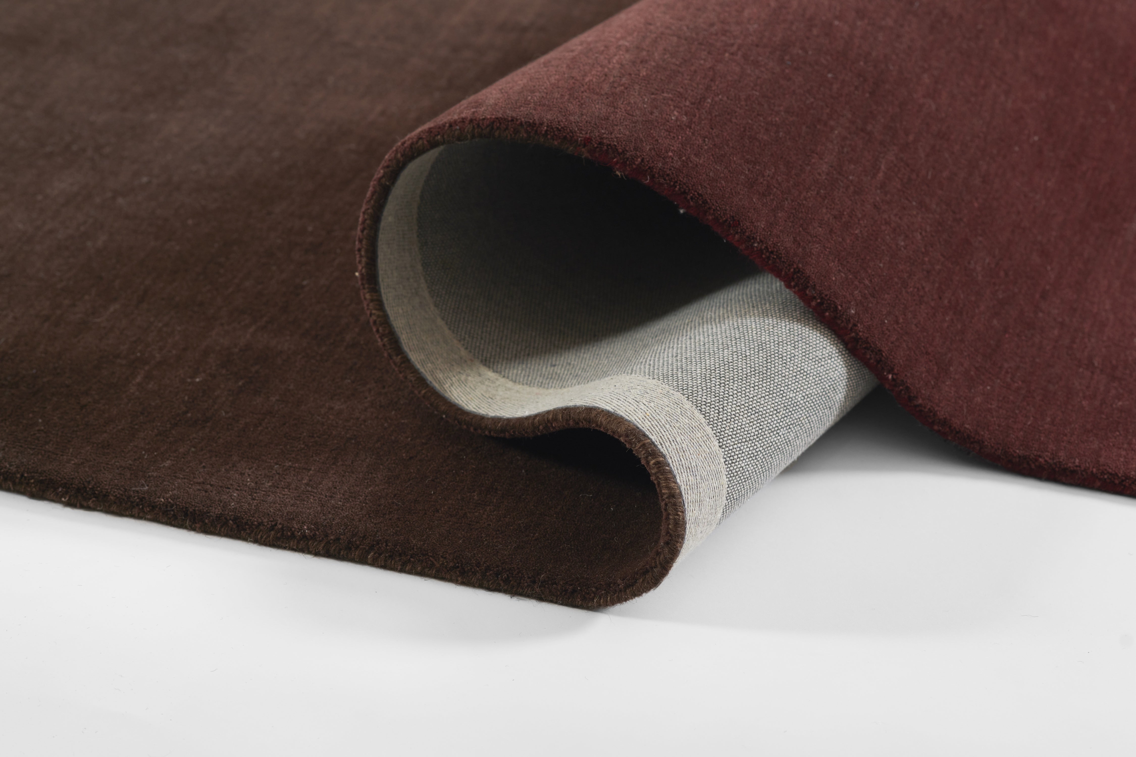 Momeni Ombre OMB-1 Wine Area Rug