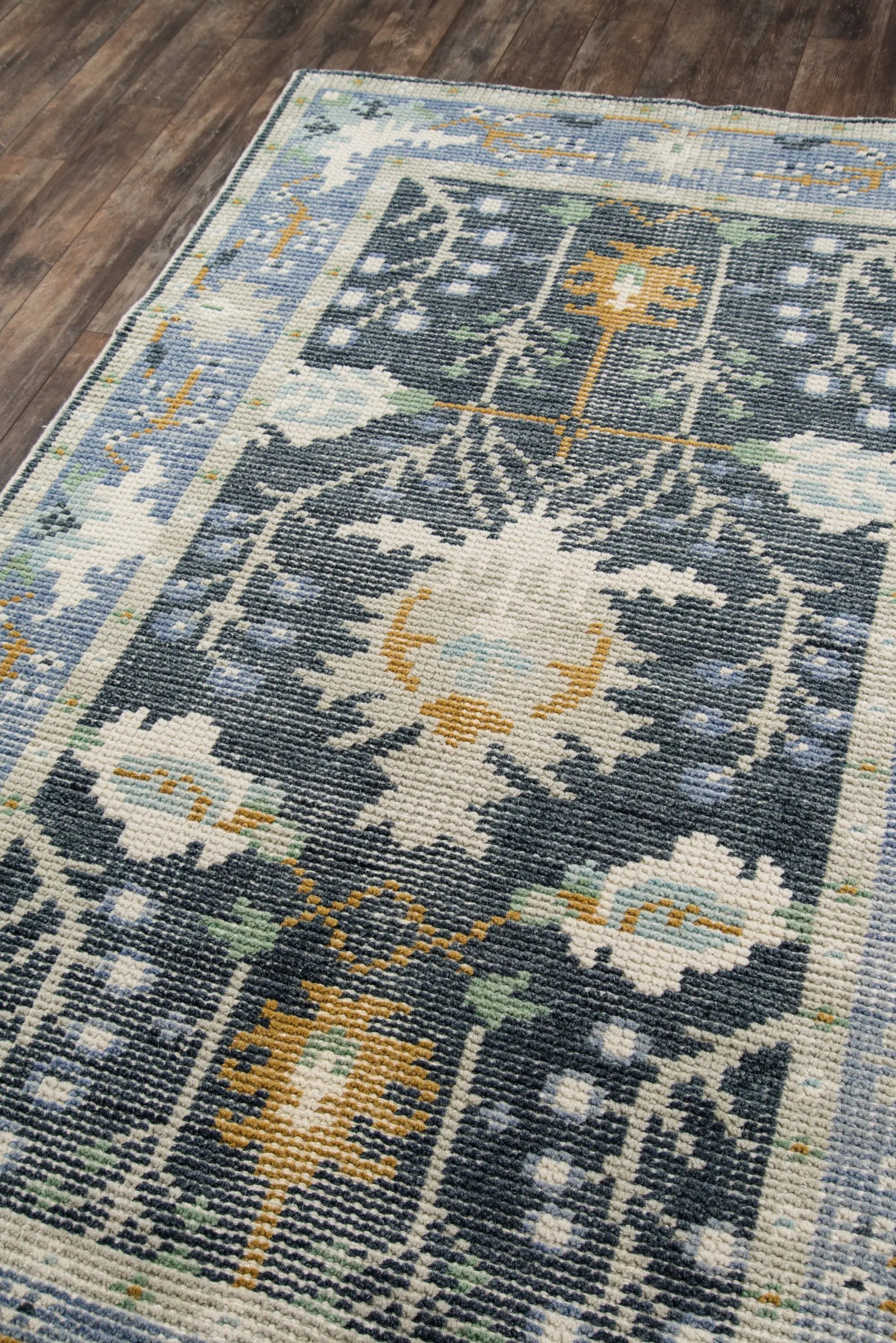 Ophelia OPH-3 Aqua Area Rug by Momeni