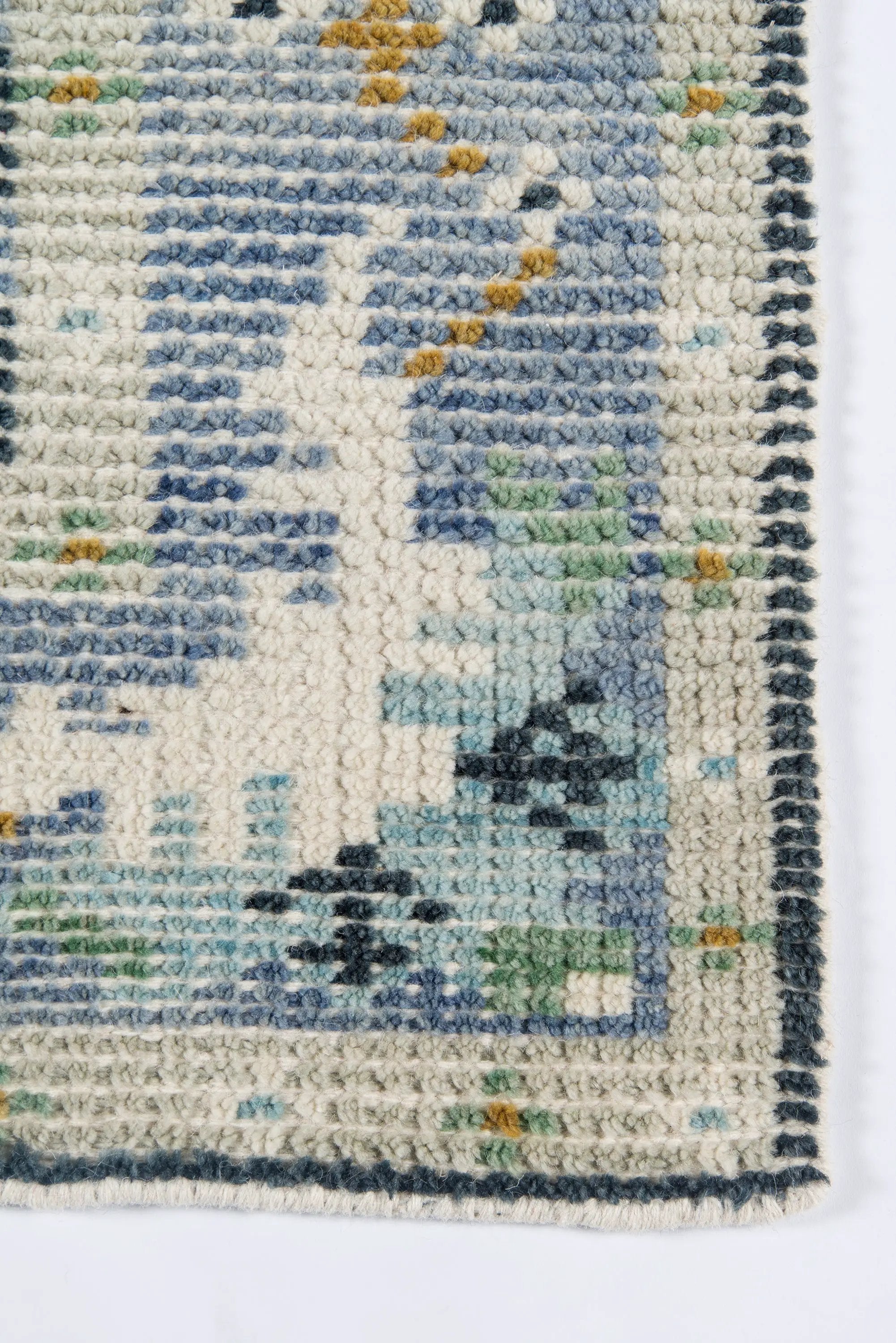 Ophelia OPH-3 Aqua Area Rug by Momeni