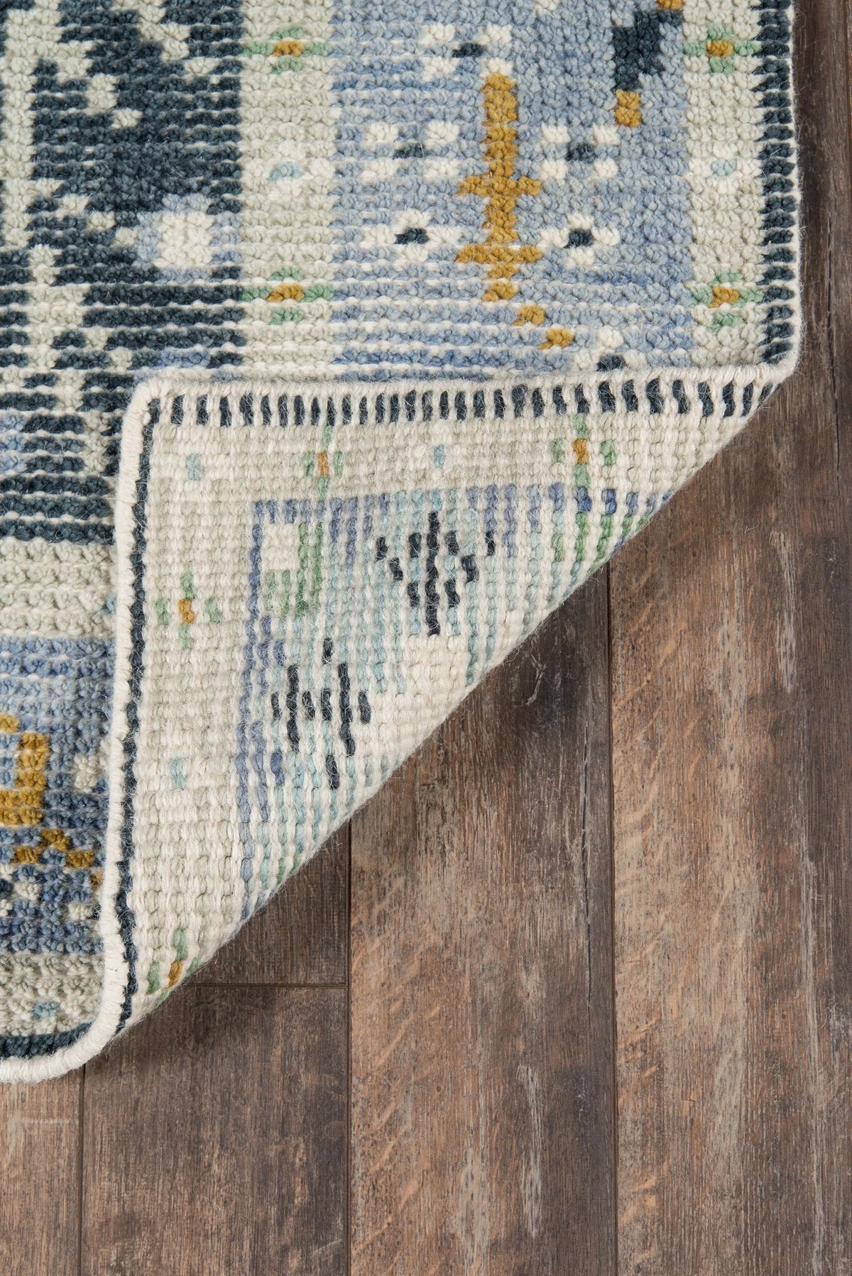 Ophelia OPH-3 Aqua Area Rug by Momeni
