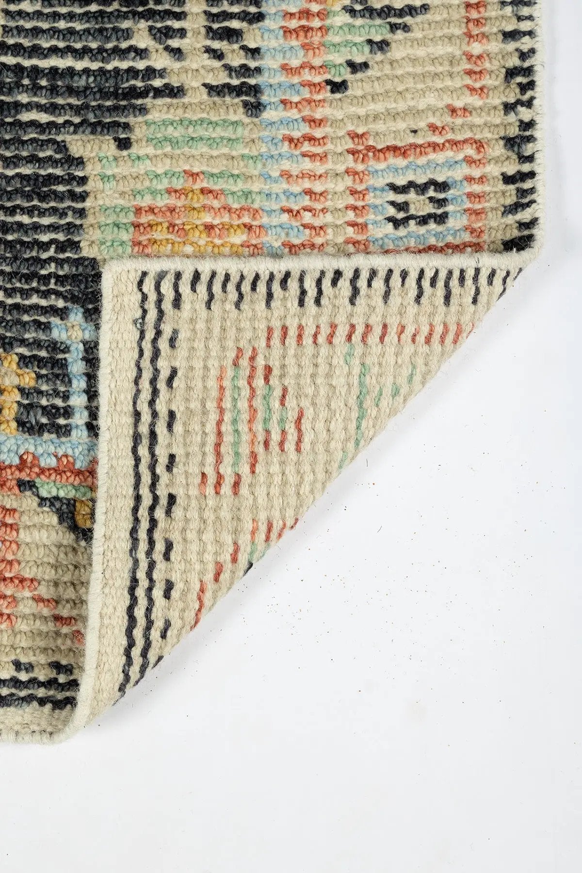 Ophelia OPH-5 Brown Area Rug by Momeni
