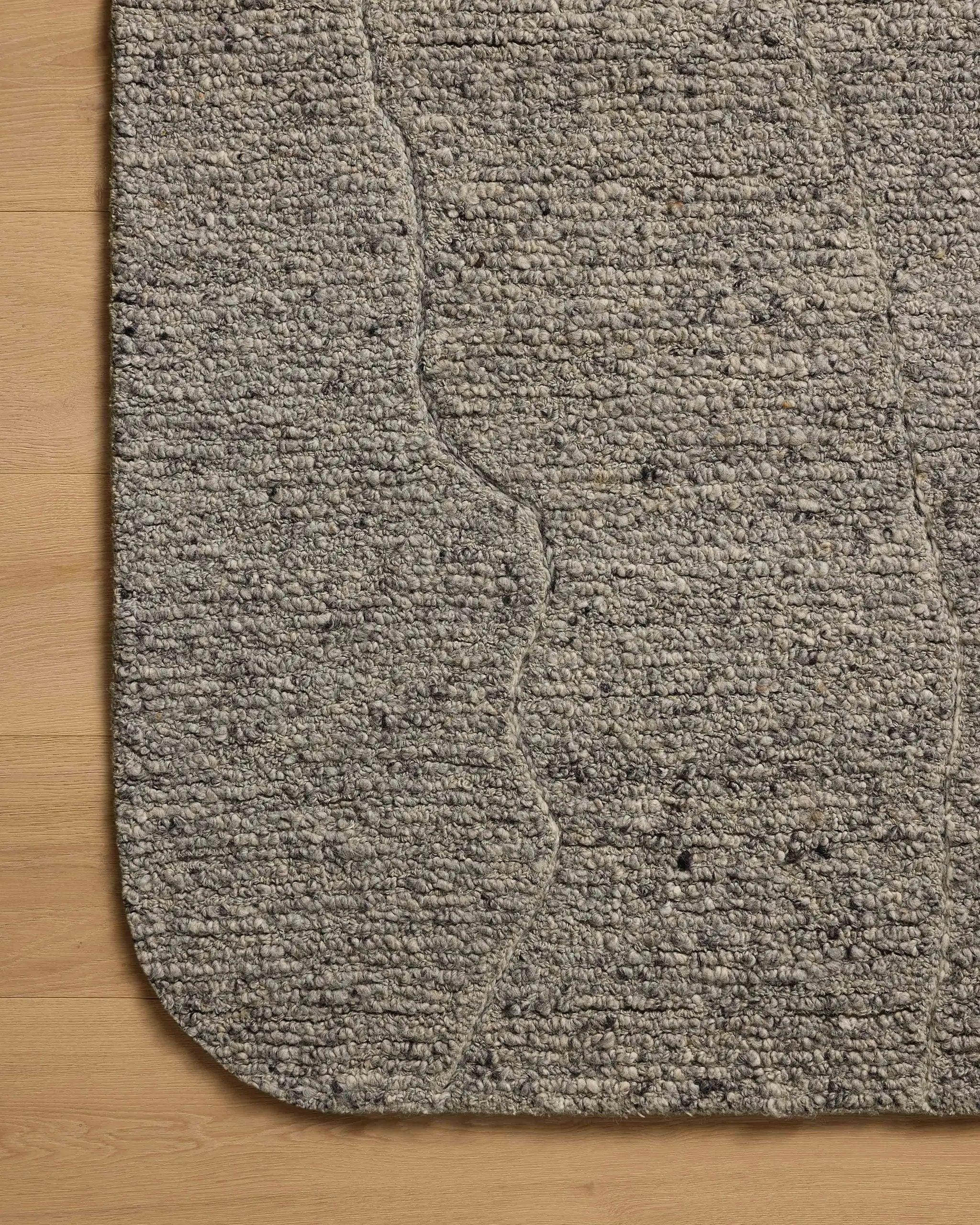 Otis OTT-03 Mist / Grey Area Rug by Loloi
