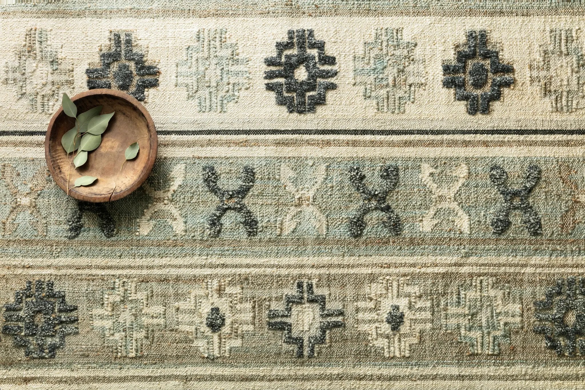 Owen OW-01 Aqua / Ink Area Rug by Loloi