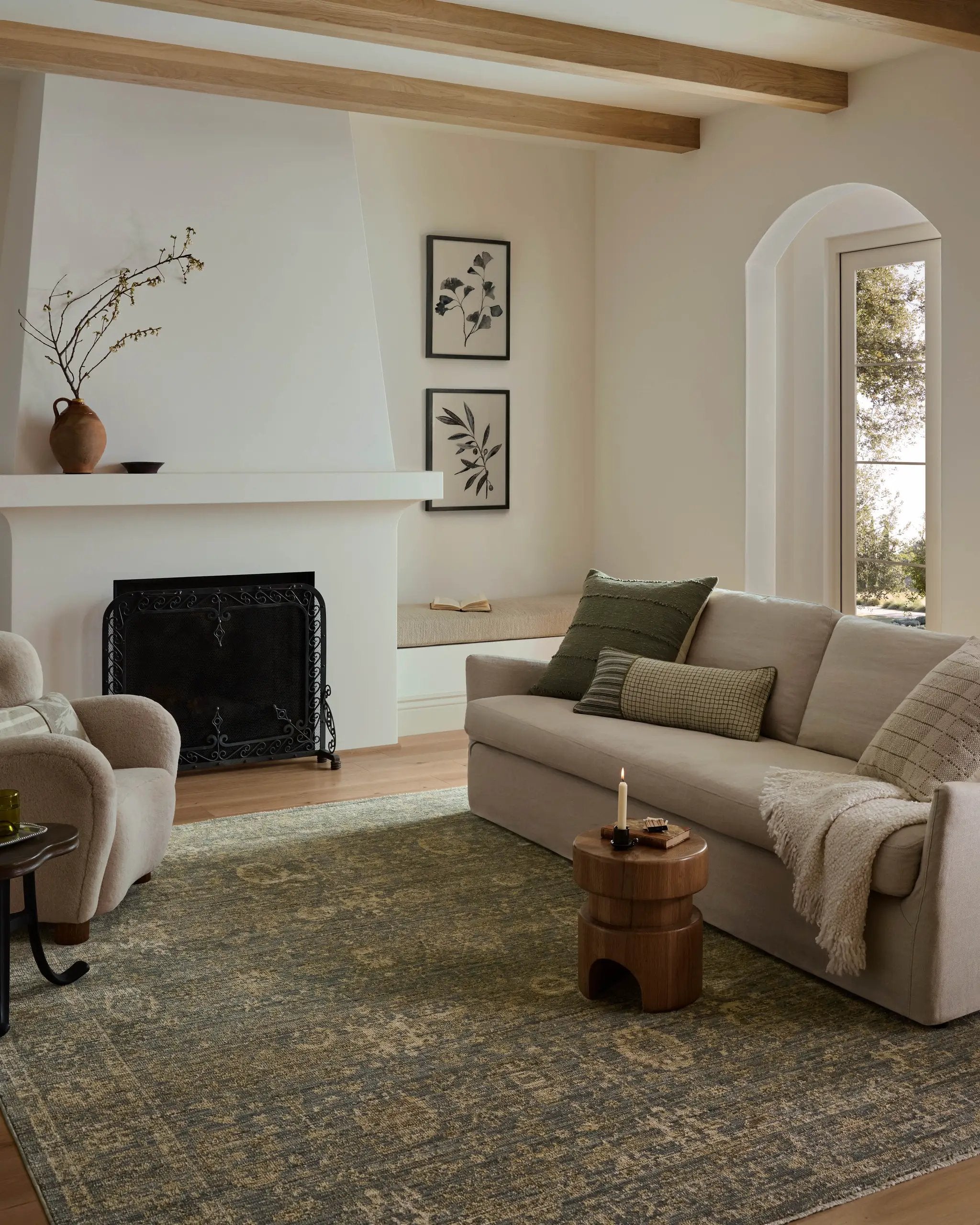 Priscilla PRL-03 Blue / Sand Area Rug by Loloi