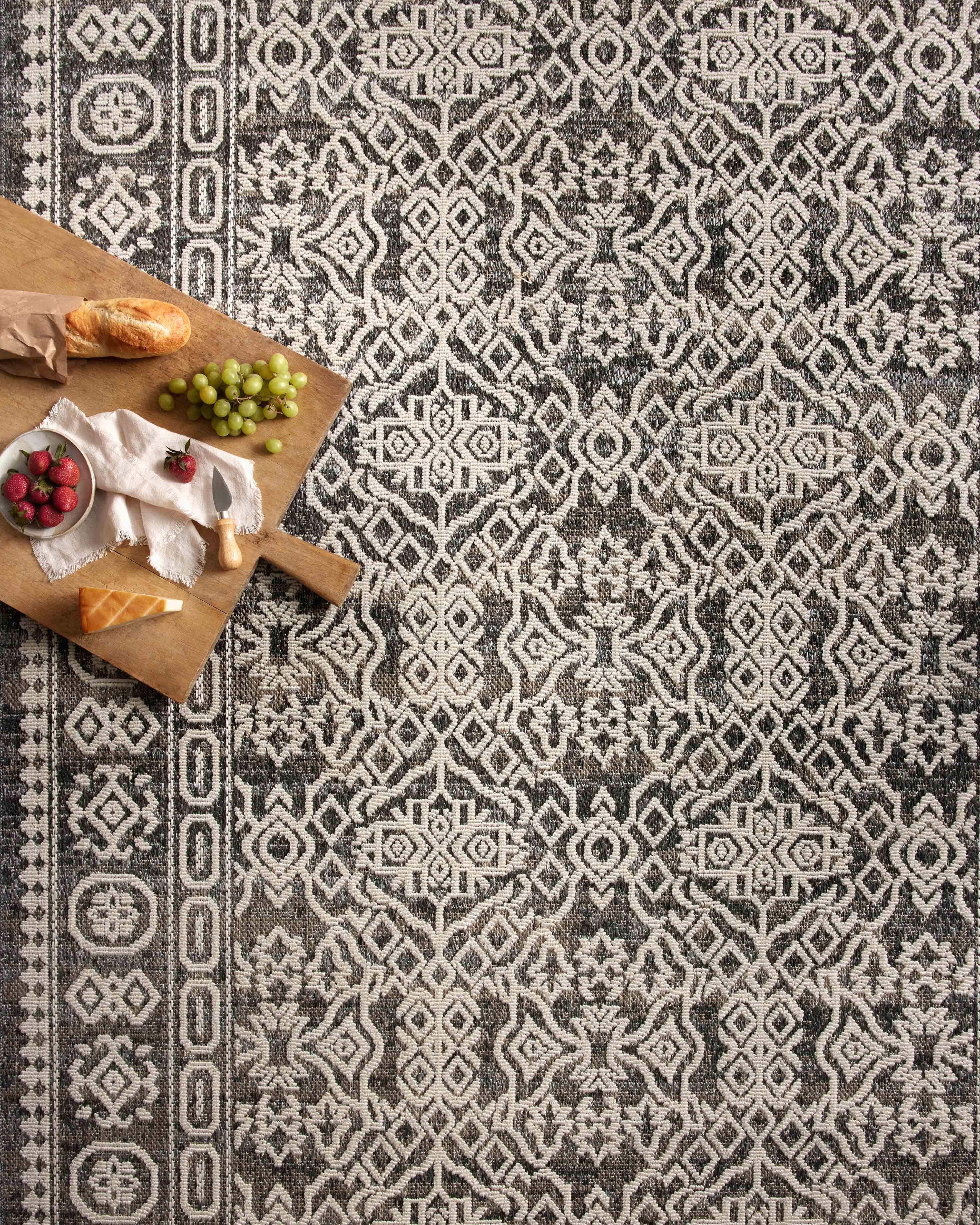 Rainier RAI-02 Pebble and ivory modern area rug, durable polypropylene, suitable for indoor and outdoor use