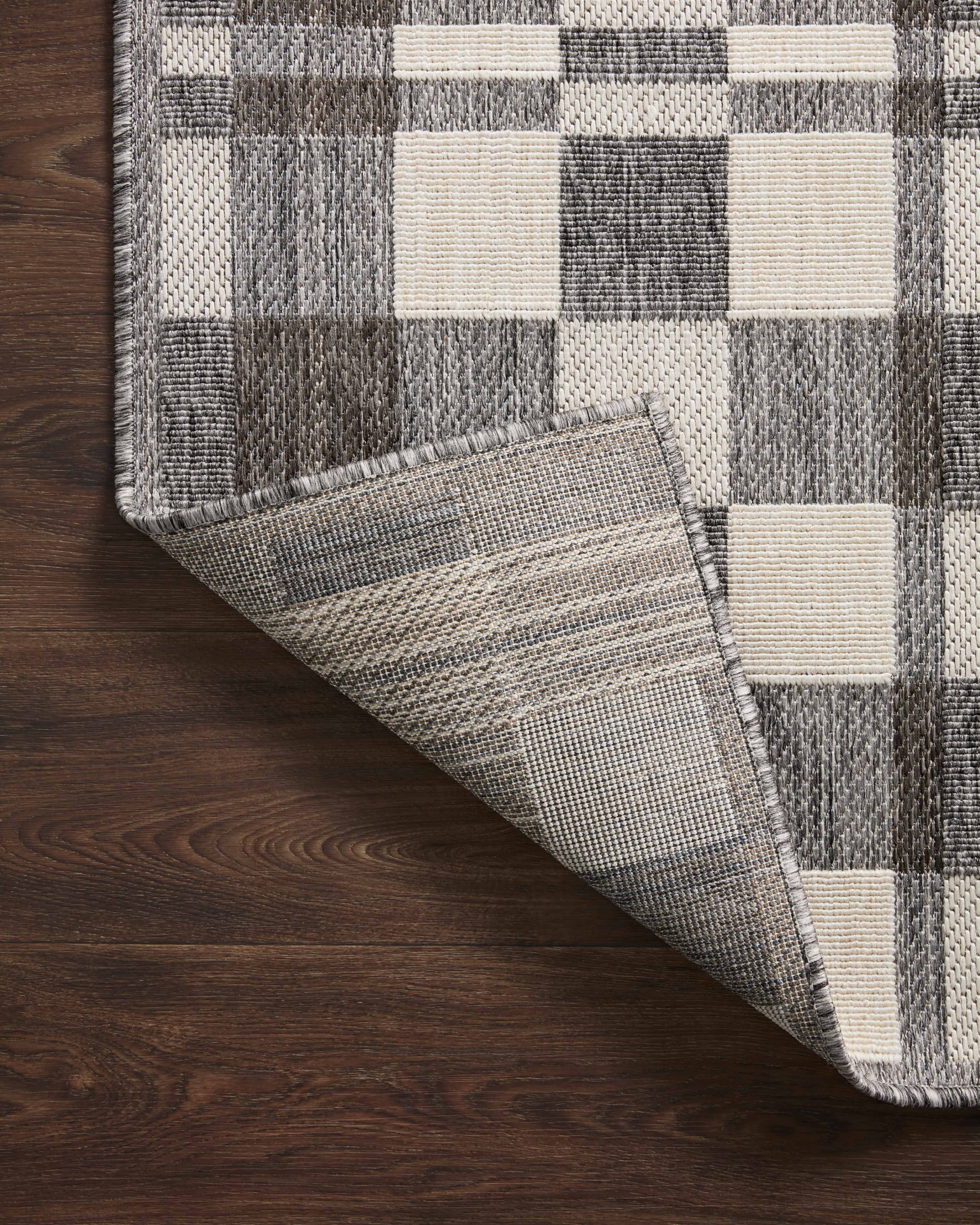 Rainier RAI-05 Denim and ivory contemporary area rug, robust polypropylene, suitable for indoor and outdoor environments