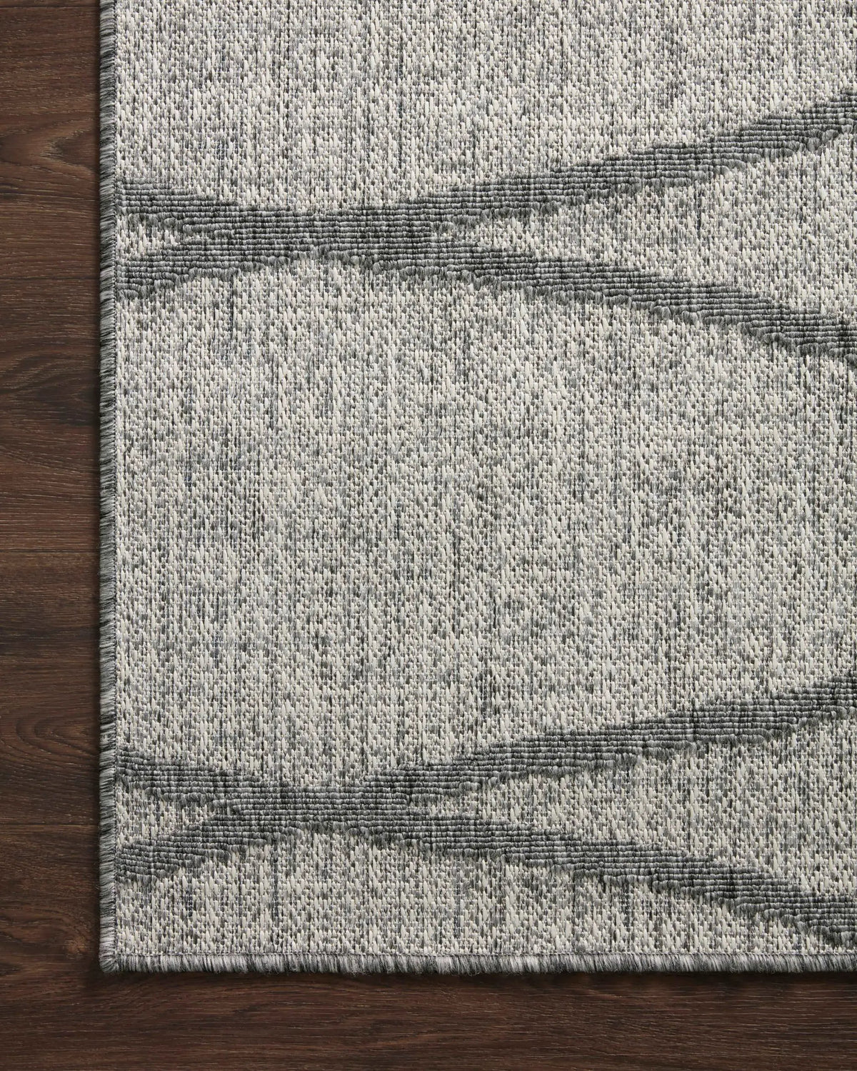 Rainier RAI-07 Dove / Grey Area Rug by Loloi