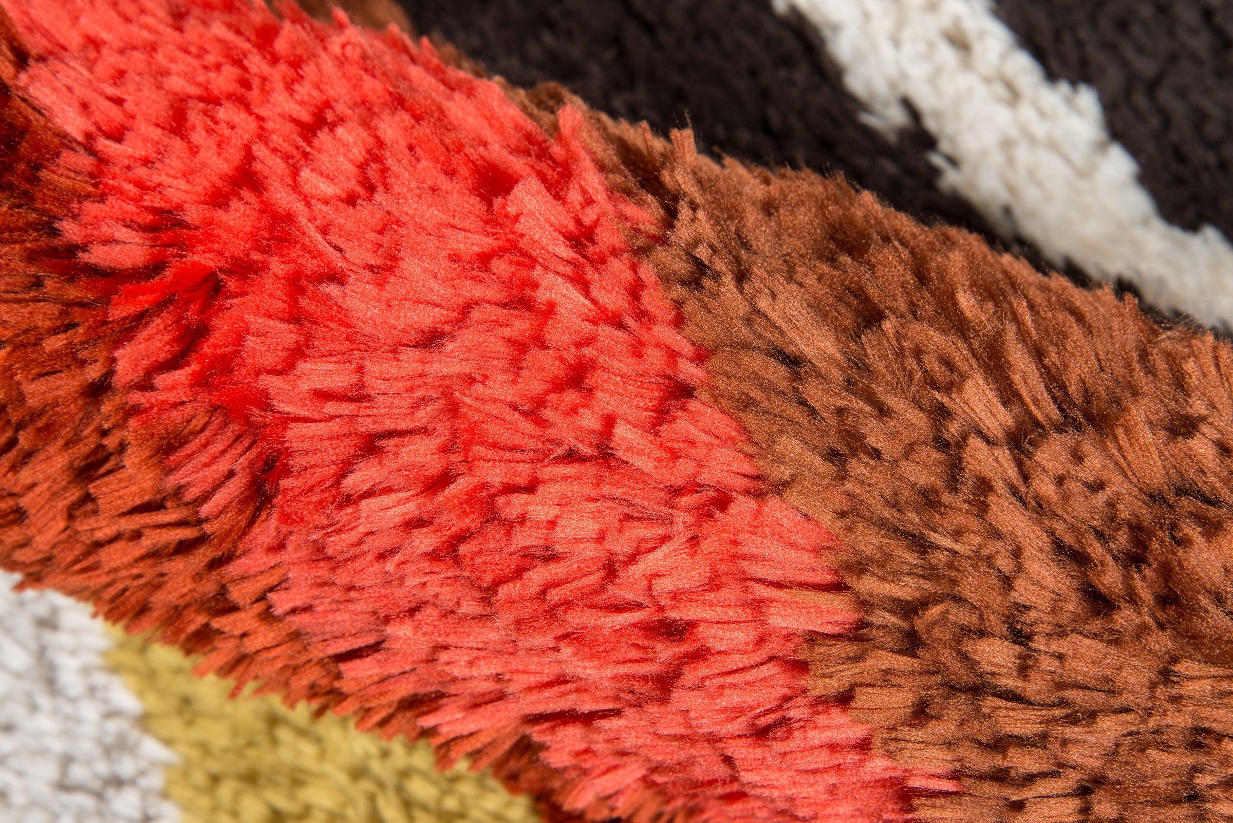 Novogratz Retro RET-2 Red Area Rug by Momeni