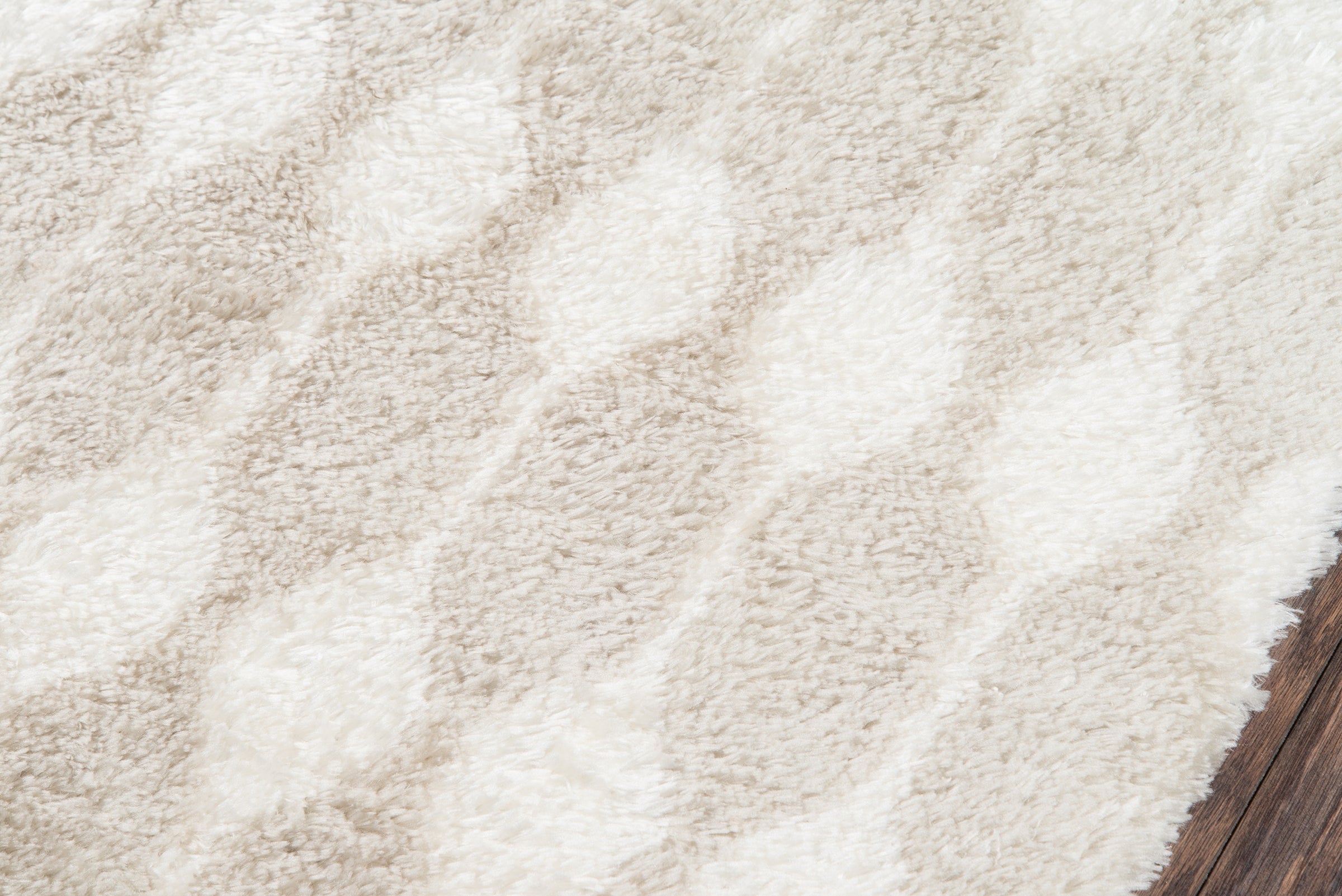 Novogratz Retro RET-4 Taupe Area Rug by Momeni