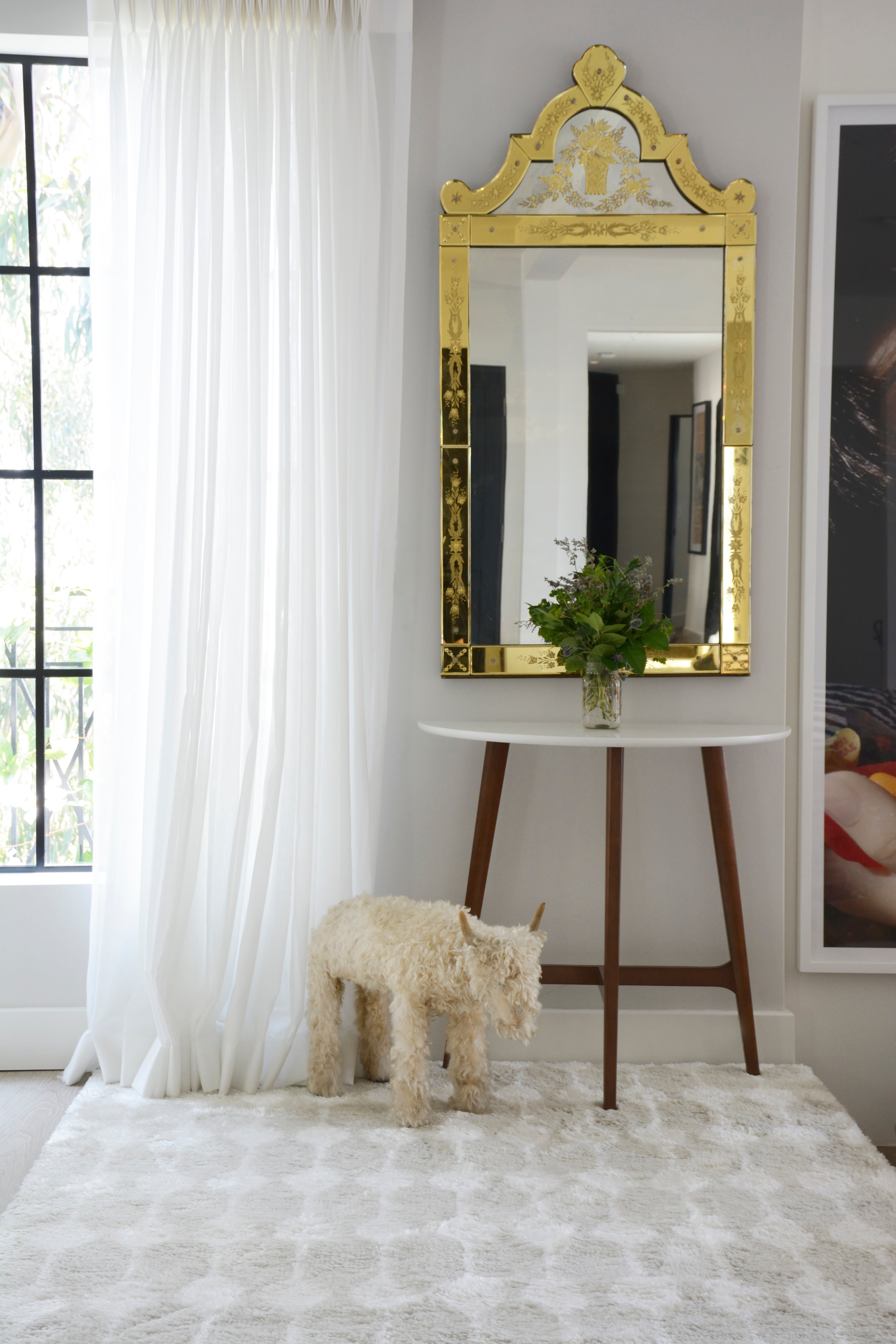 Novogratz Retro RET-4 Taupe Area Rug by Momeni