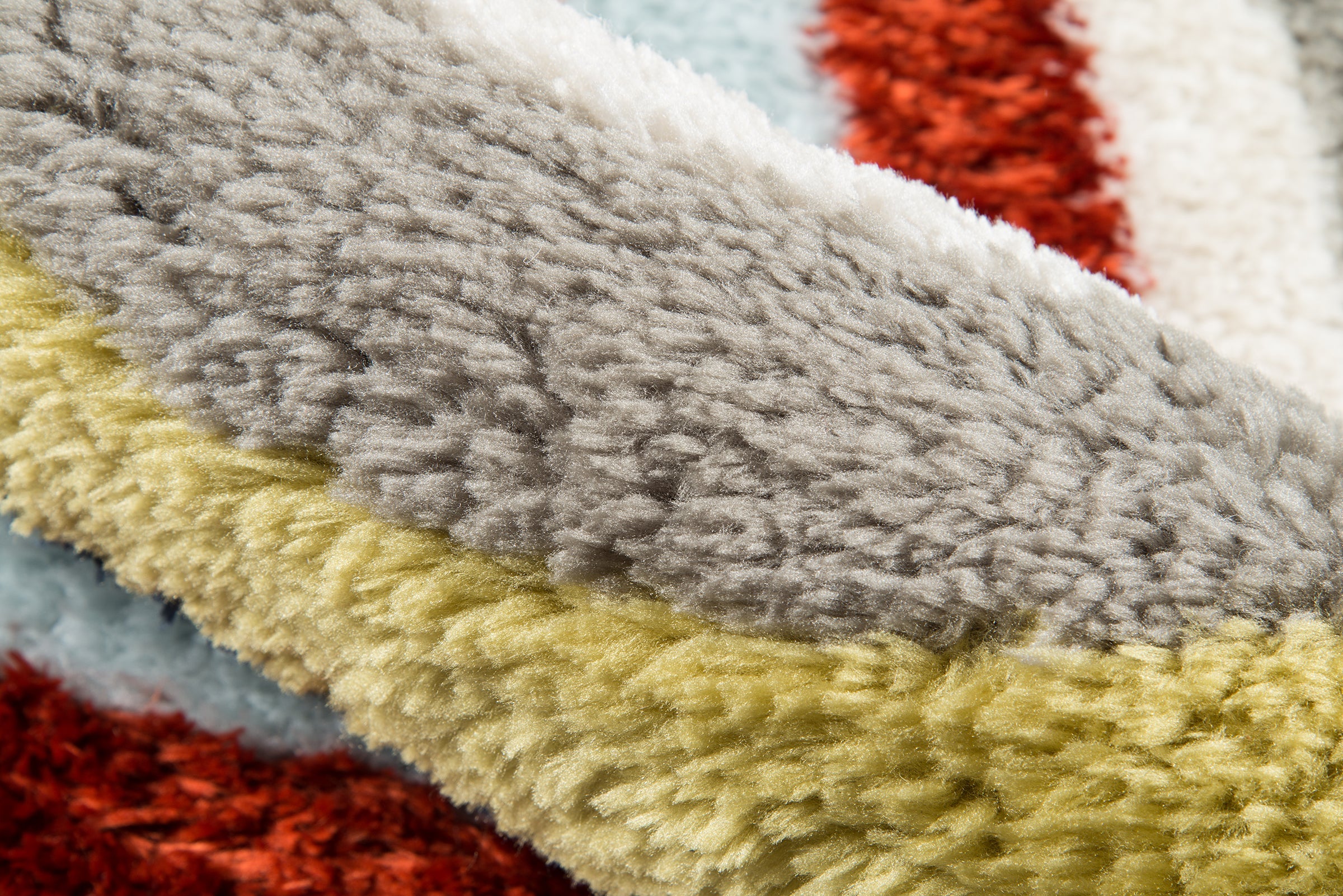 Novogratz Retro RET-5 Multi-Color Area Rug by Momeni
