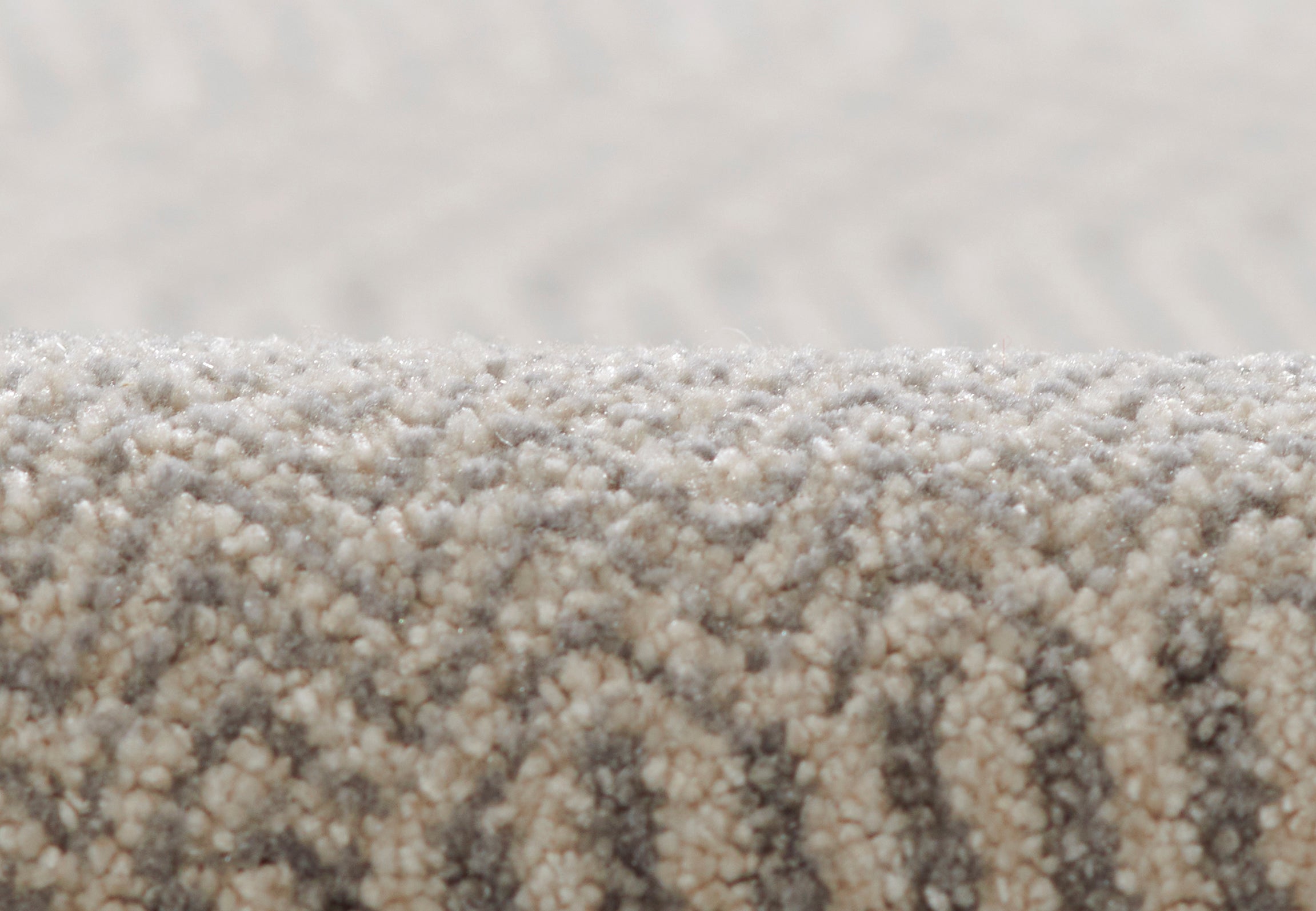 Momeni Samira SAM-3 Light Gray Area Rug