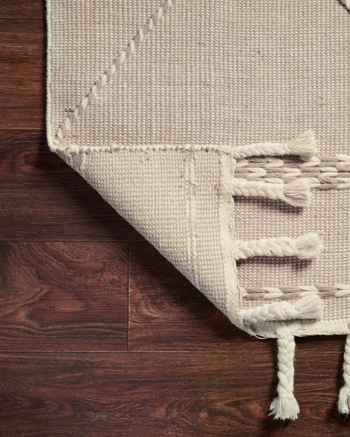 Sawyer SAW-03 Sand Area Rug by Loloi