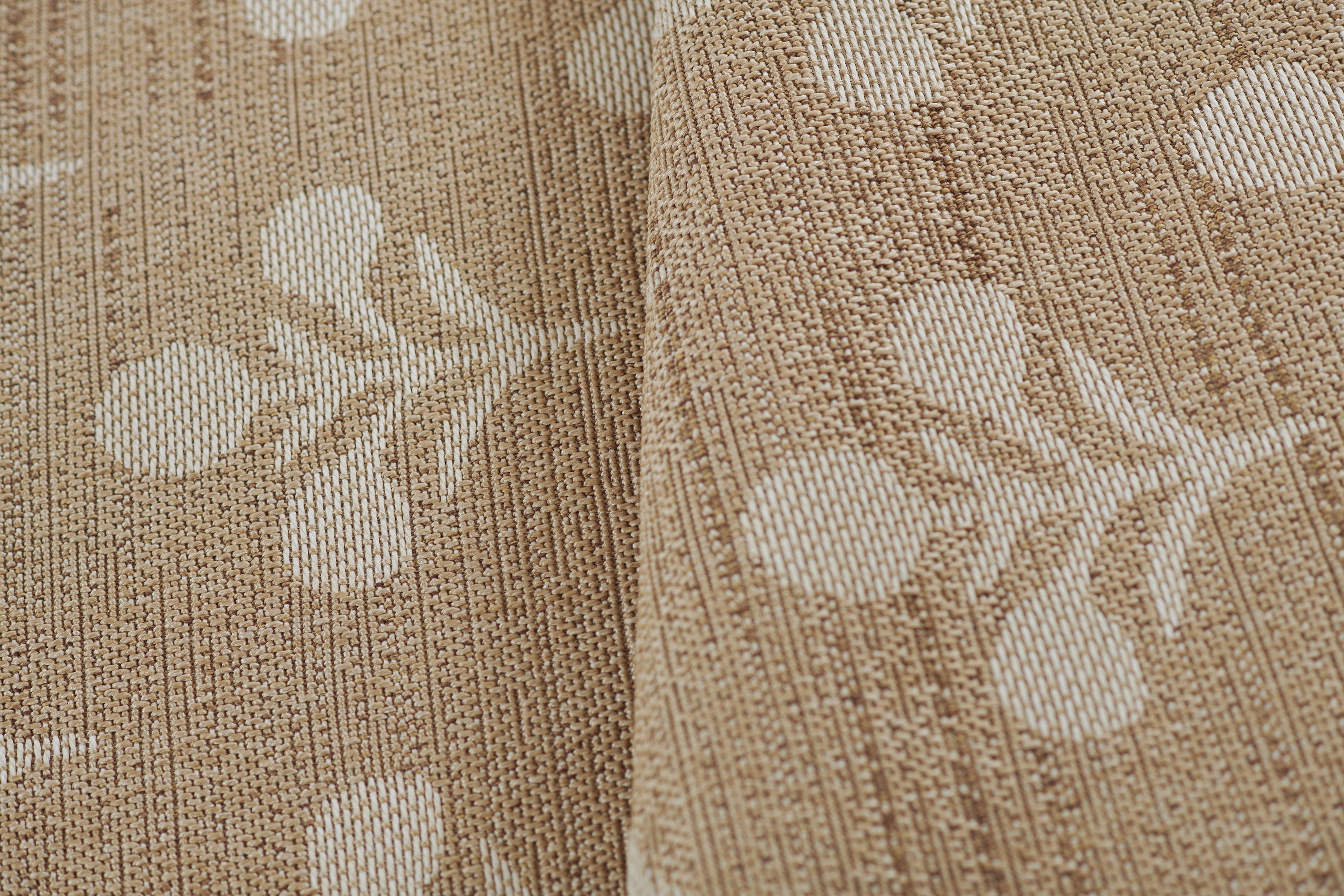 Erin Gates Saybrook SAY-2 Beige Area Rug by Momeni