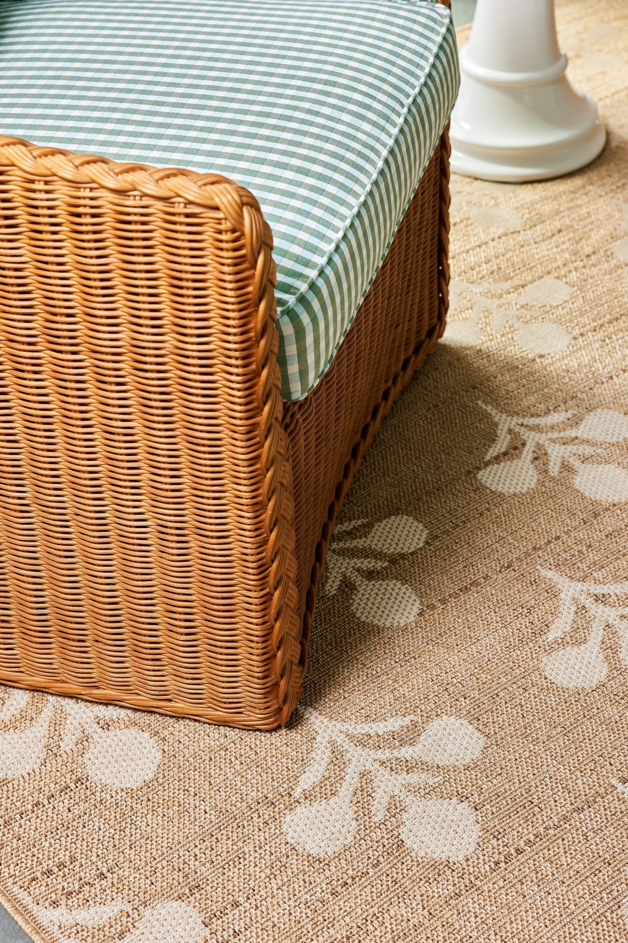 Saybrook SAY-2 (Bloom) Beige Area Rug by Erin Gates by Momeni